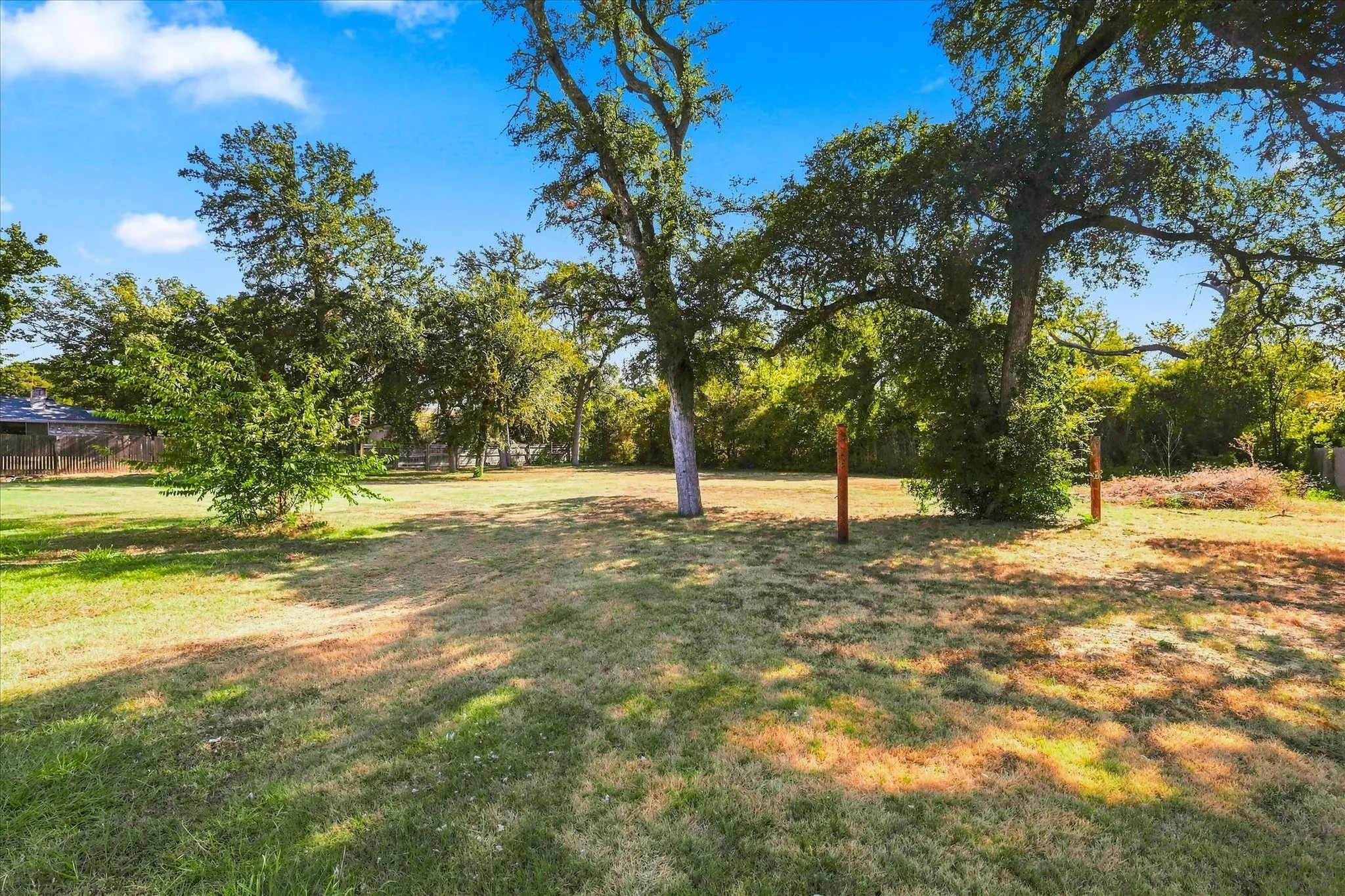 Retail For Sale in Tarrant County , 3508 Shawnee Trail, Lake Worth, Texas 76135, 0, 0, Garage spaces, 0 Sqft, built in 1927, mls#21371092, Real Estate Agent in Lake Worth, Homes For Sale in Tarrant county, Homes For Sale in Lake Worth, Realtor in Lake Worth Texas, Real Estate Brokerage Independent Realty Texas, Luminita Cordes Realtor