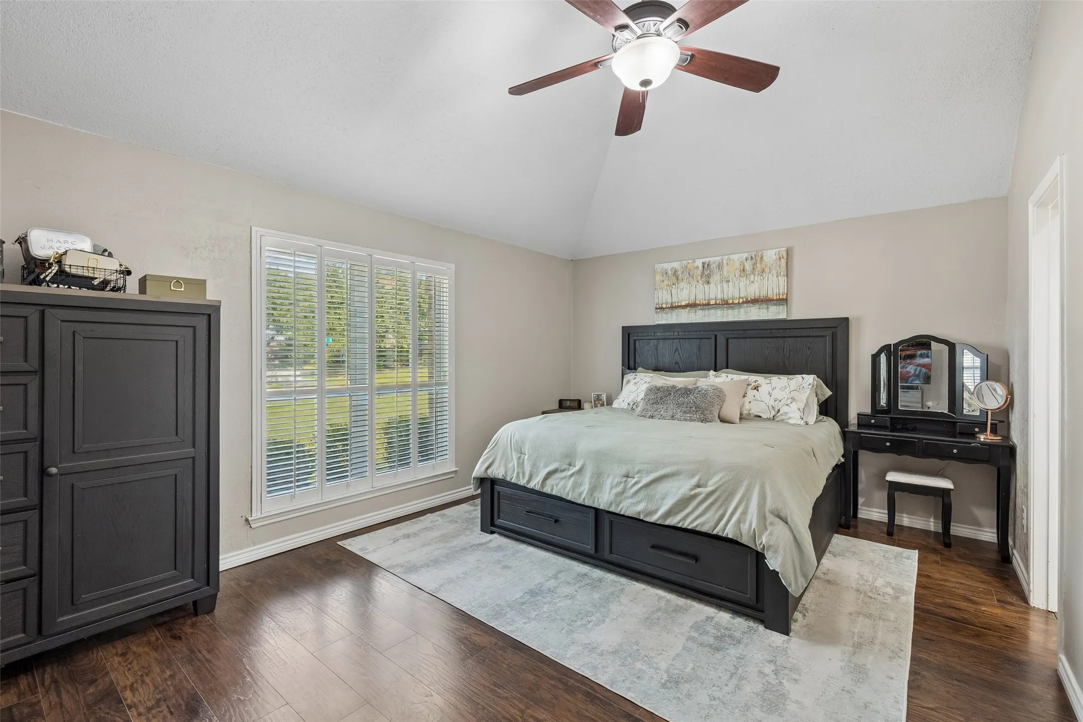 Single Family Residence For Sale in Dallas County , 626 Echo Drive, Garland, Texas 75040, 3 Bedroom, 2 Bathroom, 2 Garage spaces, 1,707 Sqft, built in 1986, mls#21380672, Real Estate Agent in Garland, Homes For Sale in Dallas county, Homes For Sale in Garland, Realtor in Garland Texas, Real Estate Brokerage Independent Realty Texas, Luminita Cordes Realtor