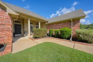 Single Family Residence For Sale in Smith County , 16594 Beauregard Drive, Tyler, Texas 75703, 3 Bedroom, 3 Bathroom, 2 Garage spaces, 1,821 Sqft, built in 2007, mls#21374233, Real Estate Agent in Tyler, Homes For Sale in Smith county, Homes For Sale in Tyler, Realtor in Tyler Texas, Real Estate Brokerage Independent Realty Texas, Luminita Cordes Realtor