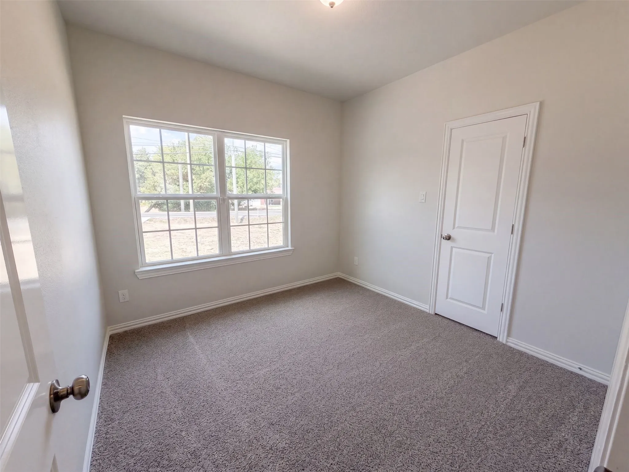 Single Family Residence For Sale in Ellis County , 301 E Jefferson Street, Palmer, Texas 75152, 4 Bedroom, 2 Bathroom, 2 Garage spaces, 1,758 Sqft, built in 2020, mls#21375237, Real Estate Agent in Palmer, Homes For Sale in Ellis county, Homes For Sale in Palmer, Realtor in Palmer Texas, Real Estate Brokerage Independent Realty Texas, Luminita Cordes Realtor