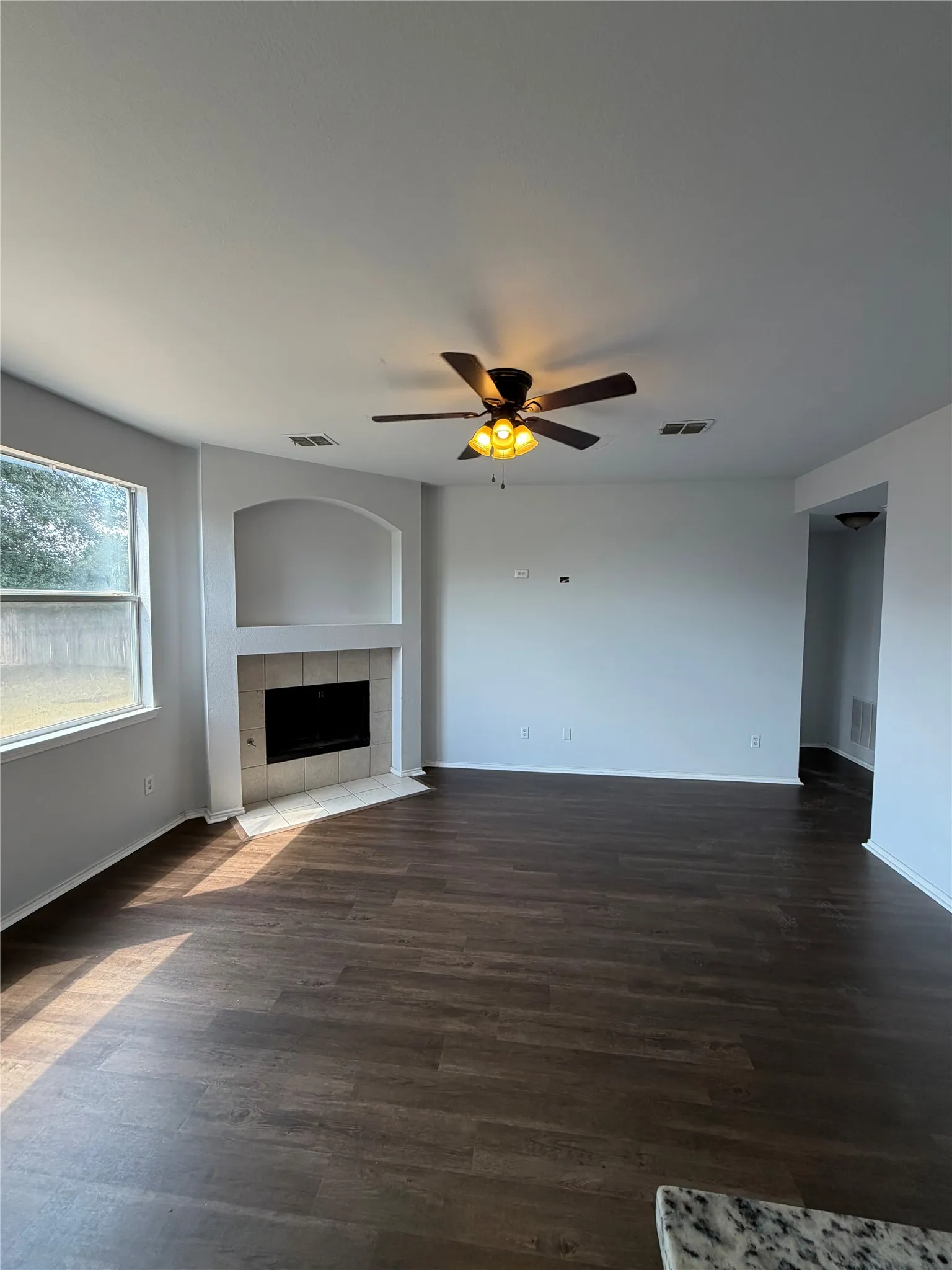 Single Family Residence For Sale in Denton County , 2220 Sumac Drive, Little Elm, Texas 75068, 4 Bedroom, 3 Bathroom, 2 Garage spaces, 2,611 Sqft, built in 2001, mls#21378686, Real Estate Agent in Little Elm, Homes For Sale in Denton county, Homes For Sale in Little Elm, Realtor in Little Elm Texas, Real Estate Brokerage Independent Realty Texas, Luminita Cordes Realtor