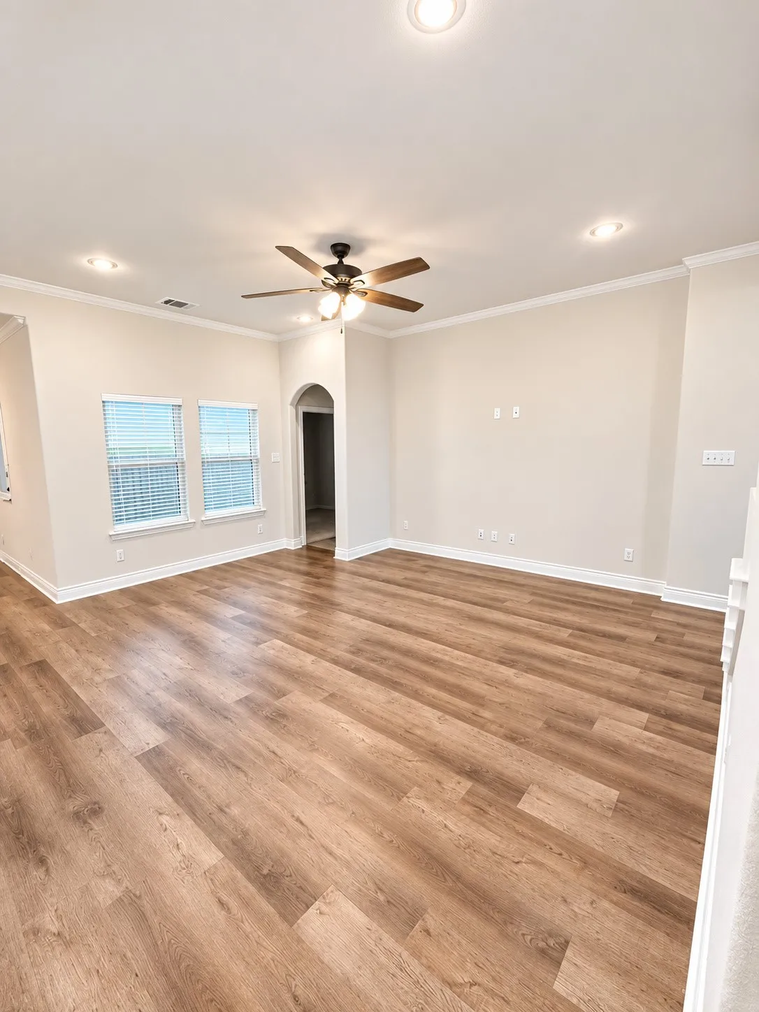 Single Family Residence For Rent in Hunt County , 8406 Grant Lane, Greenville, Texas 75402, 3 Bedroom, 3 Bathroom, 2 Garage spaces, 2,182 Sqft, built in 2021, mls#21380701, Real Estate Agent in Greenville, Homes For Rent in Hunt county, Homes For Rent in Greenville, Realtor in Greenville Texas, Real Estate Brokerage Independent Realty Texas, Luminita Cordes Realtor