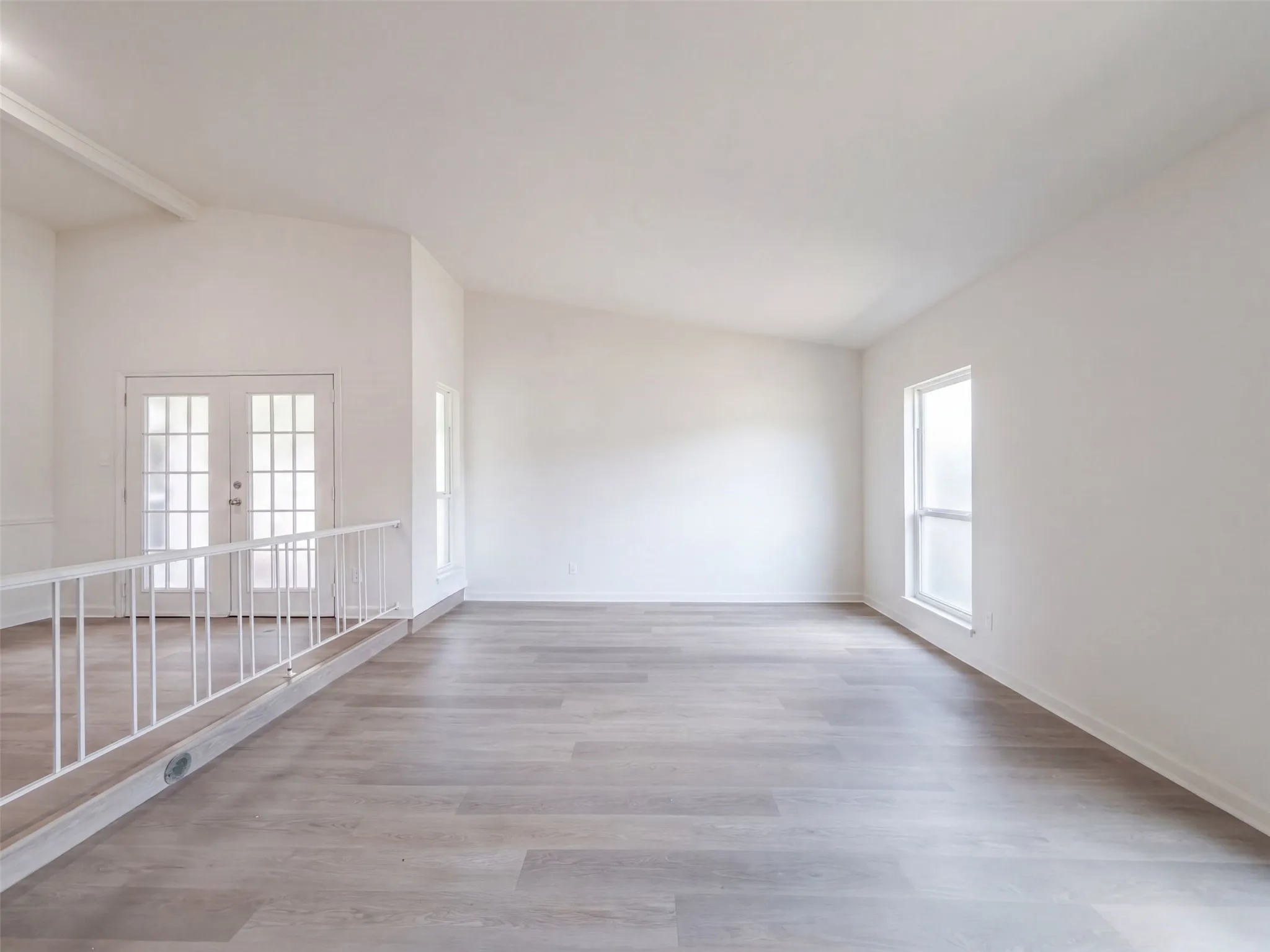 Single Family Residence For Sale in Dallas County , 2002 Wilderness Trail, Grand Prairie, Texas 75052, 4 Bedroom, 2 Bathroom, 2 Garage spaces, 2,220 Sqft, built in 1980, mls#21377639, Real Estate Agent in Grand Prairie, Homes For Sale in Dallas county, Homes For Sale in Grand Prairie, Realtor in Grand Prairie Texas, Real Estate Brokerage Independent Realty Texas, Luminita Cordes Realtor