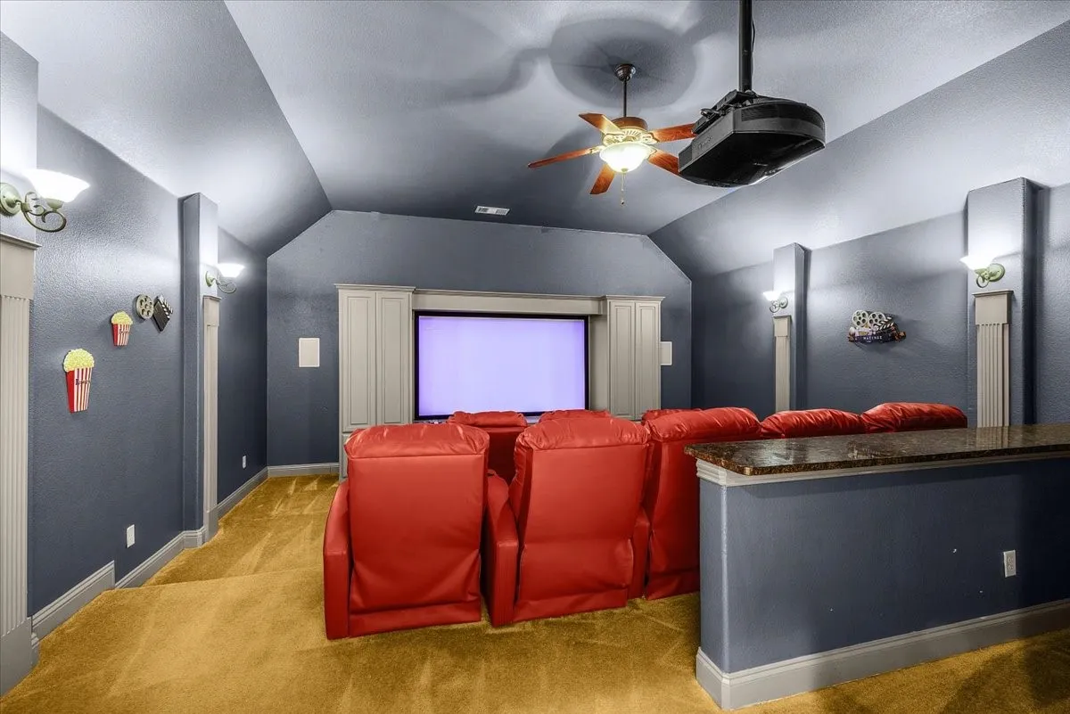 Single Family Residence For Rent in Dallas County , 116 San Bernard Drive, Irving, Texas 75039, 6 Bedroom, 6 Bathroom, 3 Garage spaces, 5,013 Sqft, built in 2010, mls#21380709, Real Estate Agent in Irving, Homes For Rent in Dallas county, Homes For Rent in Irving, Realtor in Irving Texas, Real Estate Brokerage Independent Realty Texas, Luminita Cordes Realtor