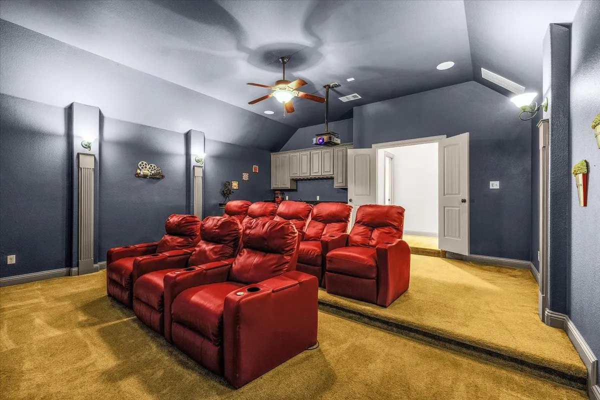 Single Family Residence For Rent in Dallas County , 116 San Bernard Drive, Irving, Texas 75039, 6 Bedroom, 6 Bathroom, 3 Garage spaces, 5,013 Sqft, built in 2010, mls#21380709, Real Estate Agent in Irving, Homes For Rent in Dallas county, Homes For Rent in Irving, Realtor in Irving Texas, Real Estate Brokerage Independent Realty Texas, Luminita Cordes Realtor