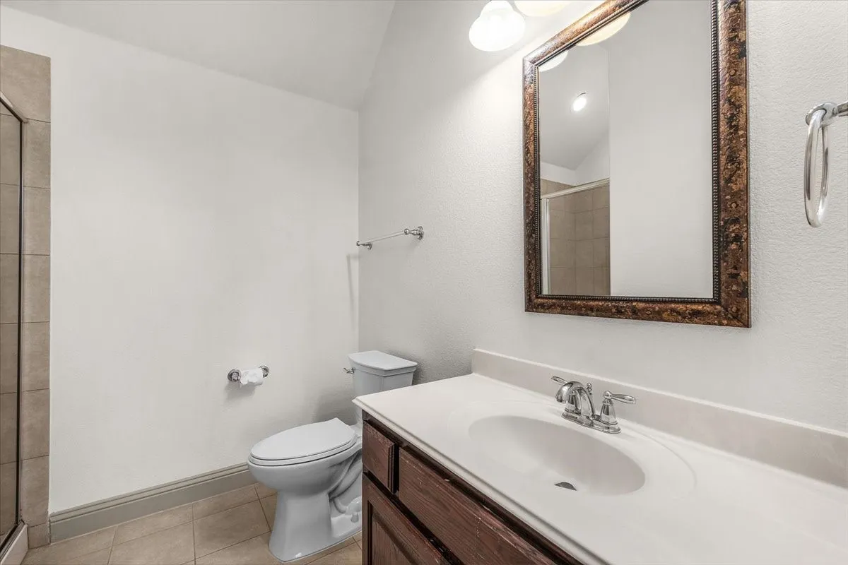Single Family Residence For Rent in Dallas County , 116 San Bernard Drive, Irving, Texas 75039, 6 Bedroom, 6 Bathroom, 3 Garage spaces, 5,013 Sqft, built in 2010, mls#21380709, Real Estate Agent in Irving, Homes For Rent in Dallas county, Homes For Rent in Irving, Realtor in Irving Texas, Real Estate Brokerage Independent Realty Texas, Luminita Cordes Realtor
