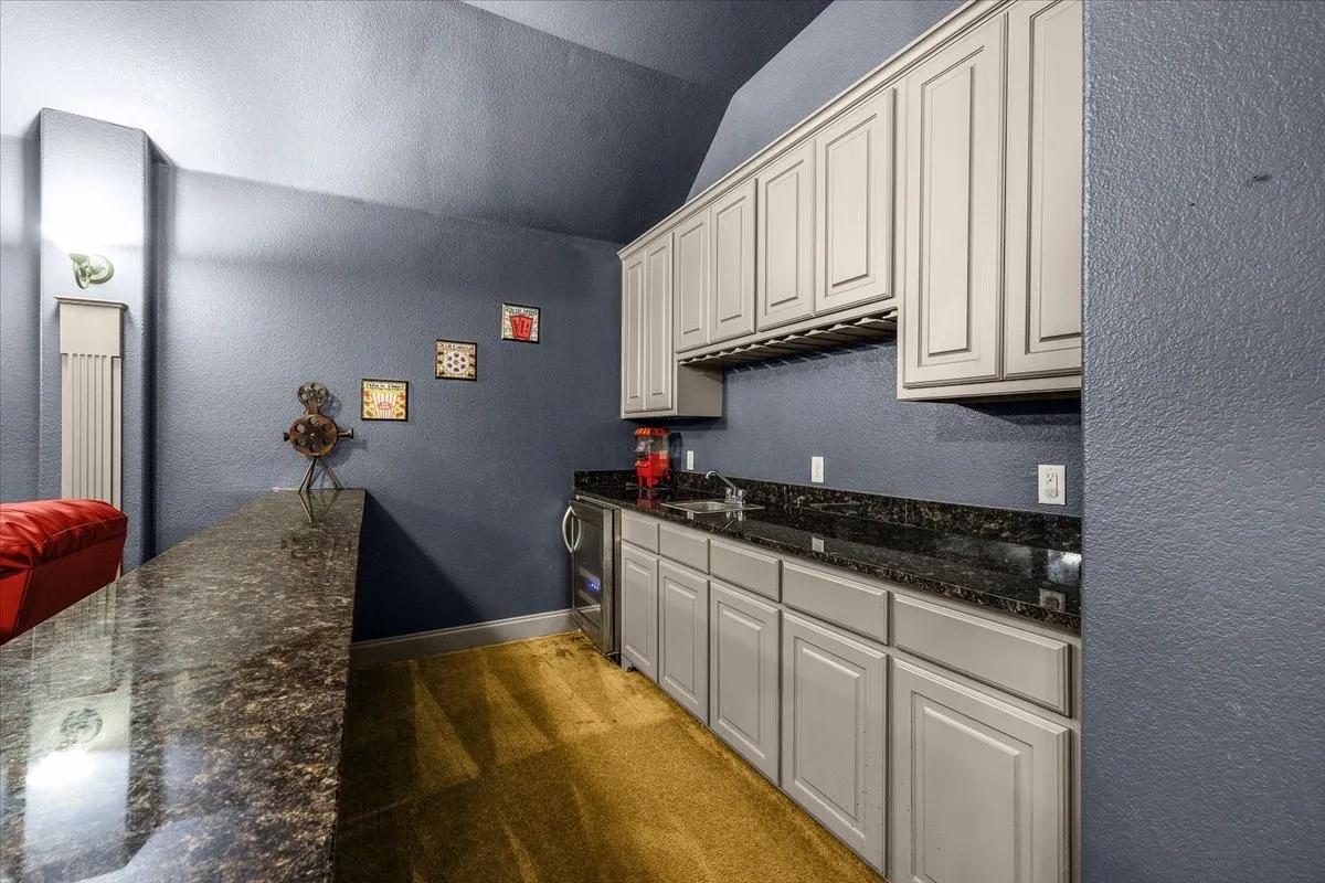 Single Family Residence For Rent in Dallas County , 116 San Bernard Drive, Irving, Texas 75039, 6 Bedroom, 6 Bathroom, 3 Garage spaces, 5,013 Sqft, built in 2010, mls#21380709, Real Estate Agent in Irving, Homes For Rent in Dallas county, Homes For Rent in Irving, Realtor in Irving Texas, Real Estate Brokerage Independent Realty Texas, Luminita Cordes Realtor