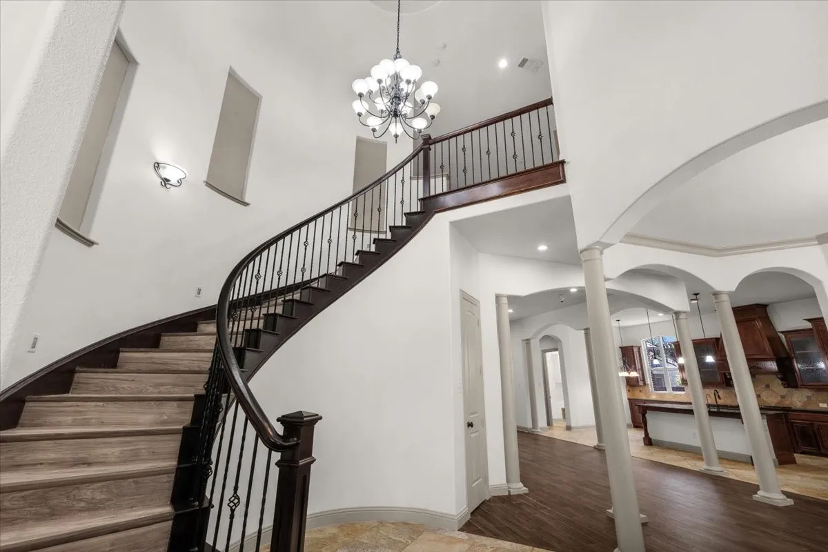 Single Family Residence For Rent in Dallas County , 116 San Bernard Drive, Irving, Texas 75039, 6 Bedroom, 6 Bathroom, 3 Garage spaces, 5,013 Sqft, built in 2010, mls#21380709, Real Estate Agent in Irving, Homes For Rent in Dallas county, Homes For Rent in Irving, Realtor in Irving Texas, Real Estate Brokerage Independent Realty Texas, Luminita Cordes Realtor