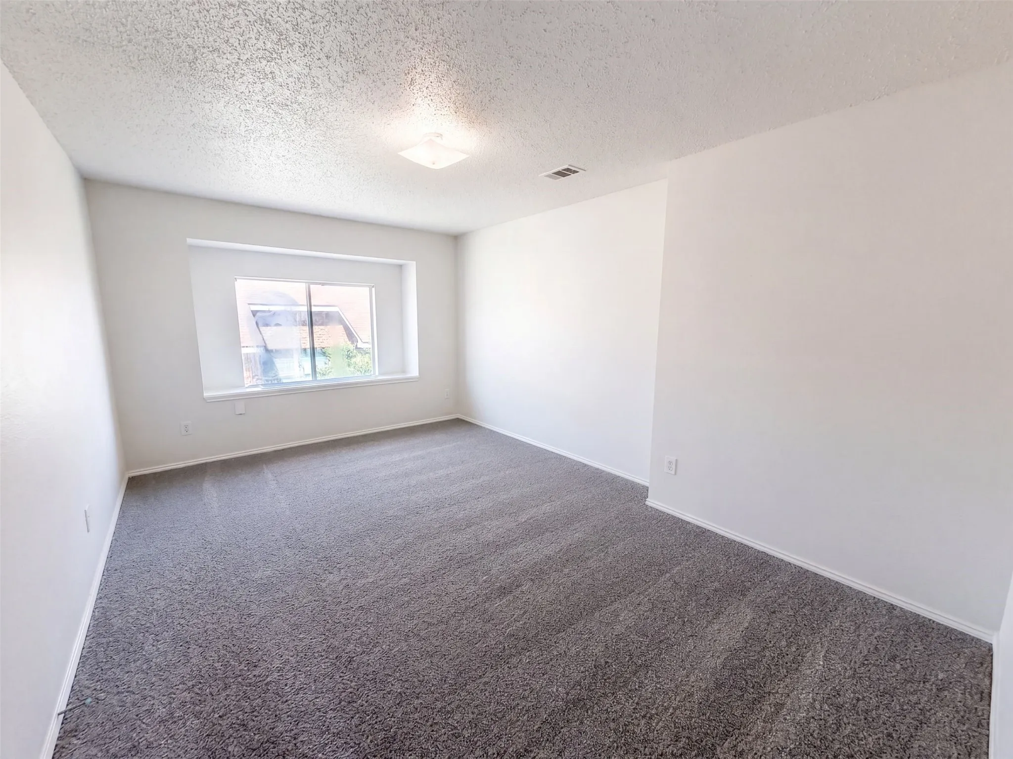 Single Family Residence For Sale in Dallas County , 213 Cozy Lane, Cedar Hill, Texas 75104, 6 Bedroom, 3 Bathroom, 2 Garage spaces, 3,962 Sqft, built in 2001, mls#21376373, Real Estate Agent in Cedar Hill, Homes For Sale in Dallas county, Homes For Sale in Cedar Hill, Realtor in Cedar Hill Texas, Real Estate Brokerage Independent Realty Texas, Luminita Cordes Realtor