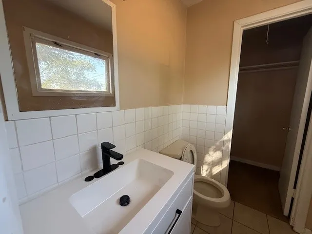 Single Family Residence For Rent in Taylor County , 751 Glendale Drive, Abilene, Texas 79603, 4 Bedroom, 2 Bathroom, Garage spaces, 1,592 Sqft, built in 1956, mls#21380712, Real Estate Agent in Abilene, Homes For Rent in Taylor county, Homes For Rent in Abilene, Realtor in Abilene Texas, Real Estate Brokerage Independent Realty Texas, Luminita Cordes Realtor