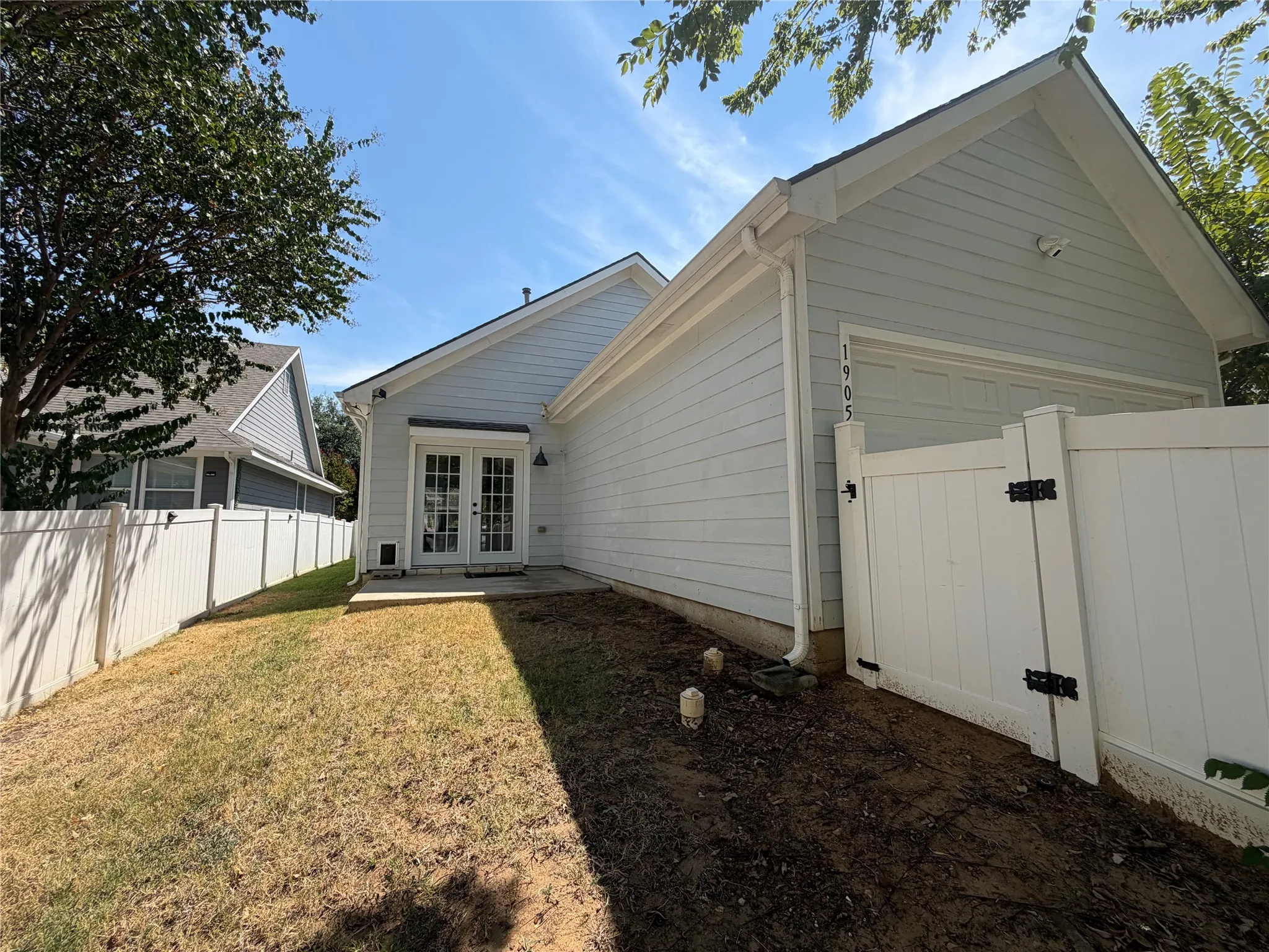 Single Family Residence For Sale in Denton County , 1905 Prospect Lane, Providence Village, Texas 76227, 3 Bedroom, 2 Bathroom, 2 Garage spaces, 1,418 Sqft, built in 2011, mls#21375624, Real Estate Agent in Providence Village, Homes For Sale in Denton county, Homes For Sale in Providence Village, Realtor in Providence Village Texas, Real Estate Brokerage Independent Realty Texas, Luminita Cordes Realtor