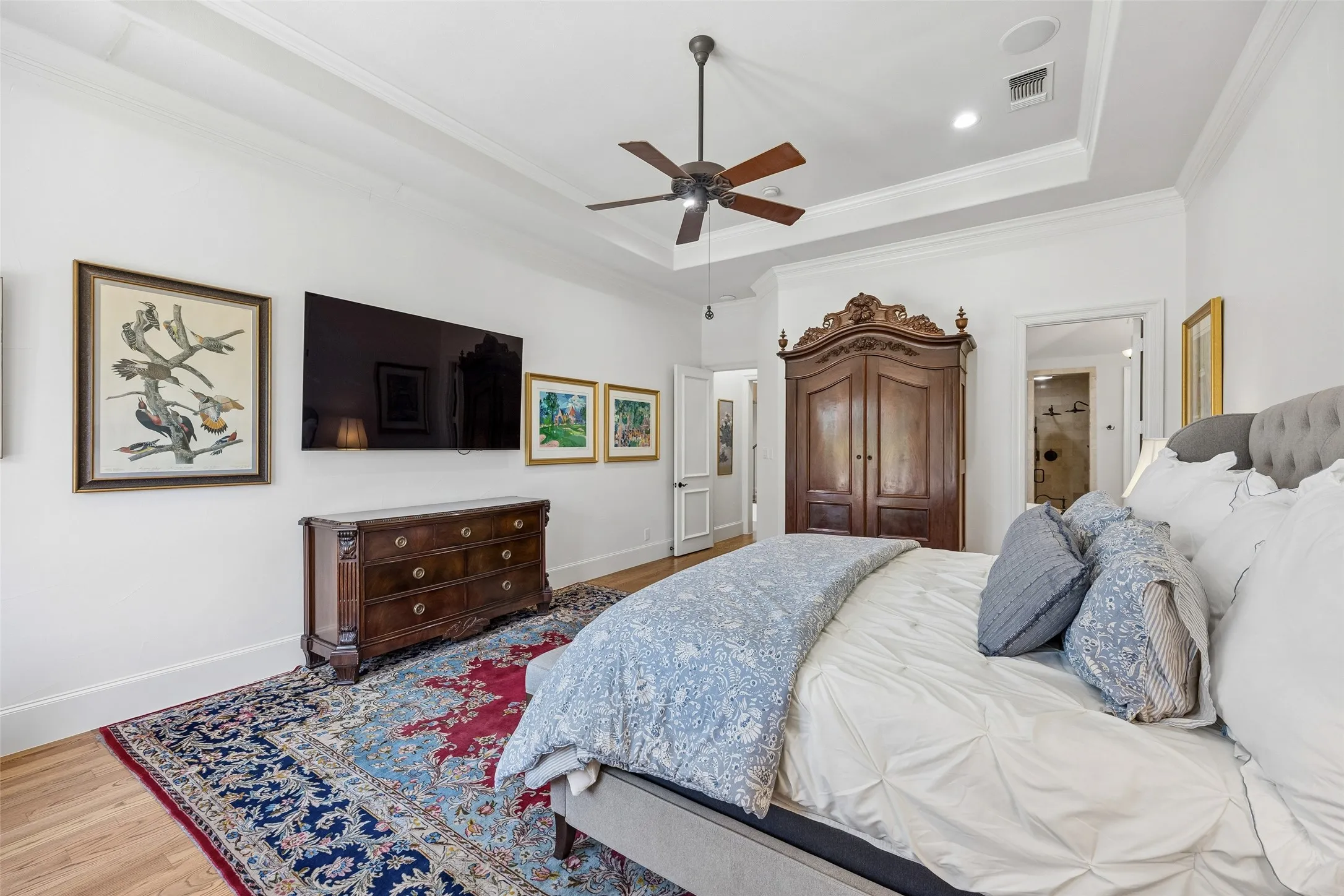 Single Family Residence For Sale in Dallas County , 6130 Lavendale Avenue, Dallas, Texas 75230, 5 Bedroom, 6 Bathroom, 3 Garage spaces, 5,872 Sqft, built in 2006, mls#21380258, Real Estate Agent in Dallas, Homes For Sale in Dallas county, Homes For Sale in Dallas, Realtor in Dallas Texas, Real Estate Brokerage Independent Realty Texas, Luminita Cordes Realtor