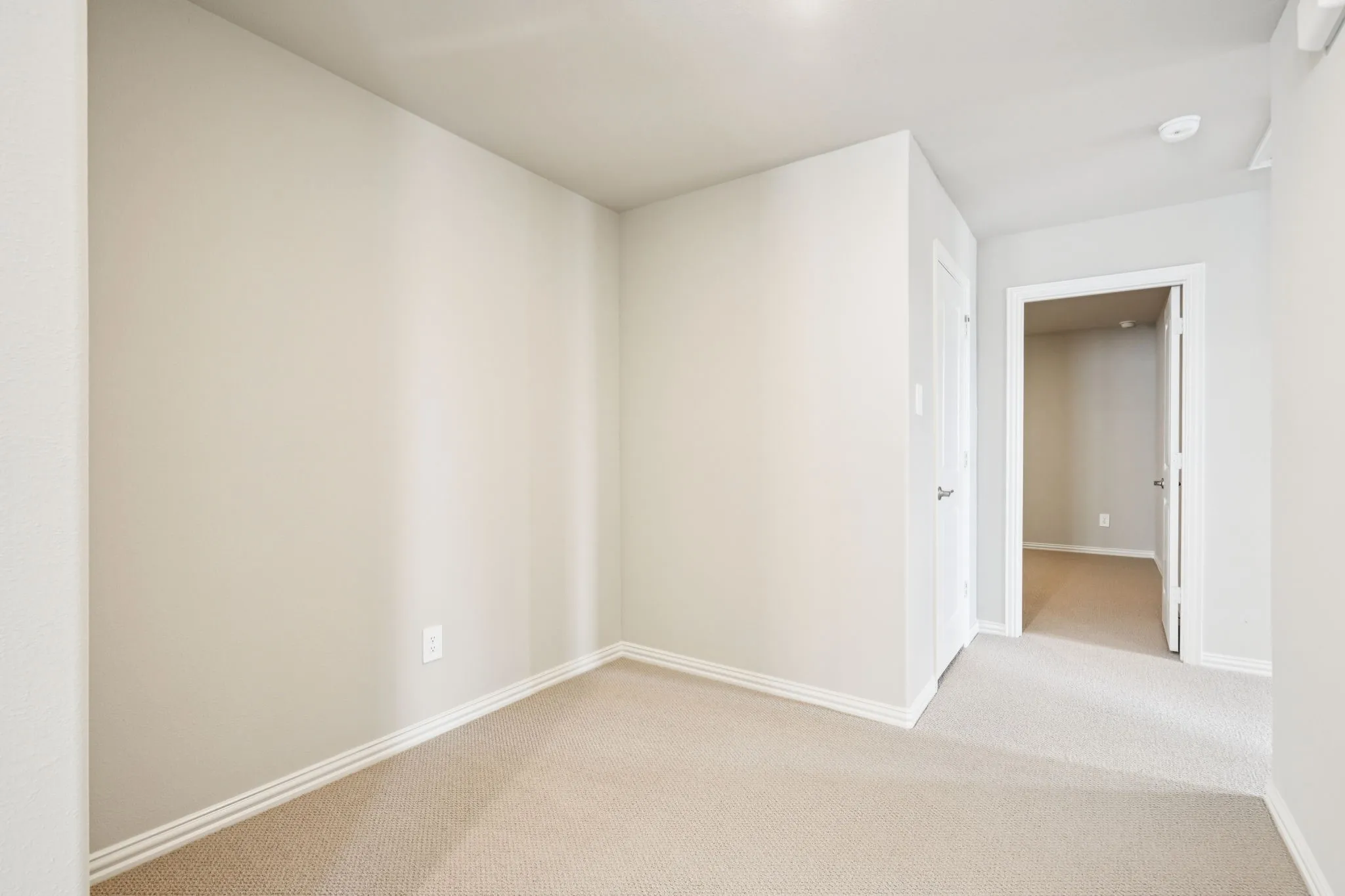 Photo is not of the actual home, but is an inspirational photo of builder’s model home and may depict options, furnishings, and/or decorator features that are not included.