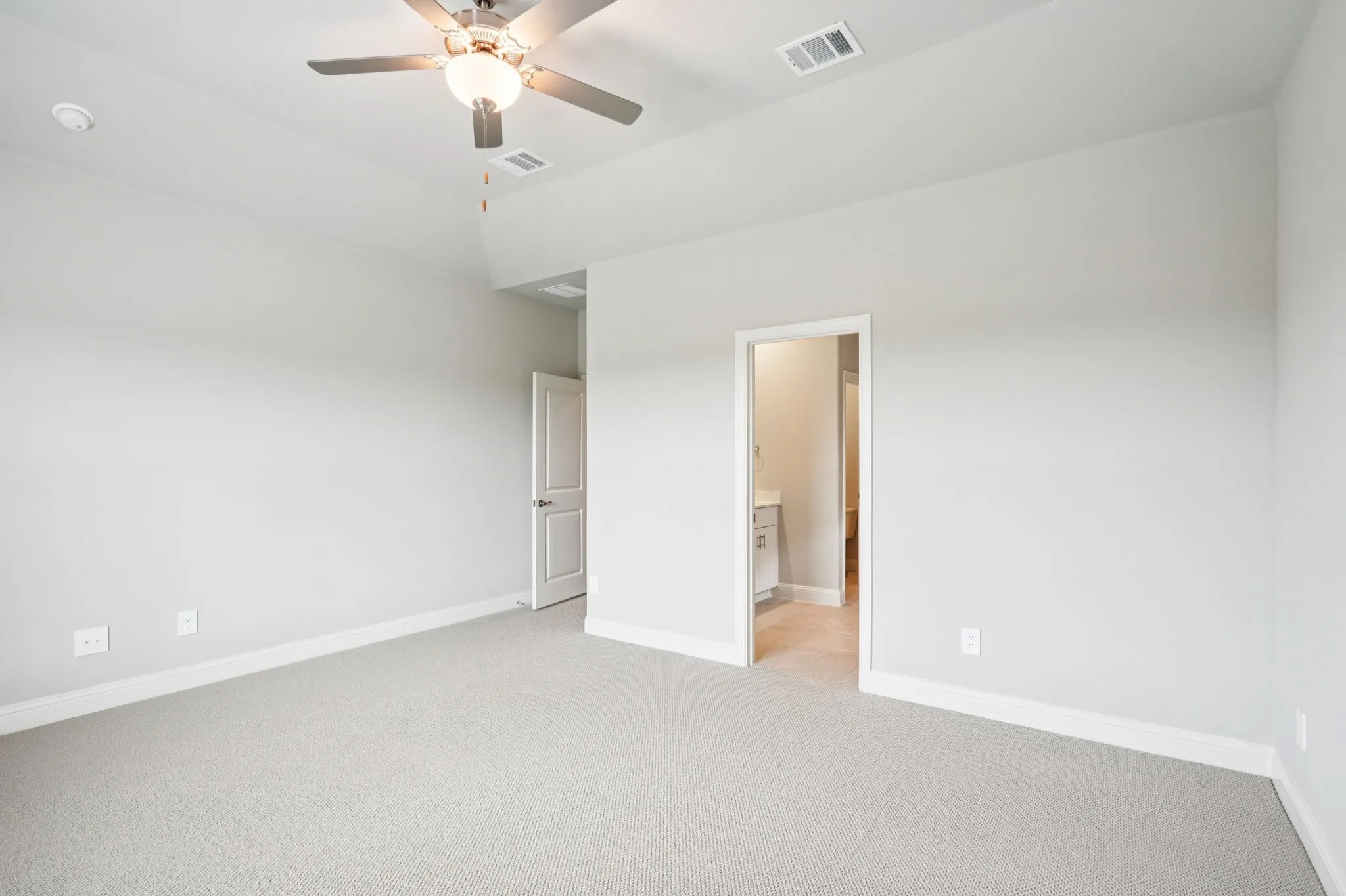 Photo is not of the actual home, but is an inspirational photo of builder’s model home and may depict options, furnishings, and/or decorator features that are not included.