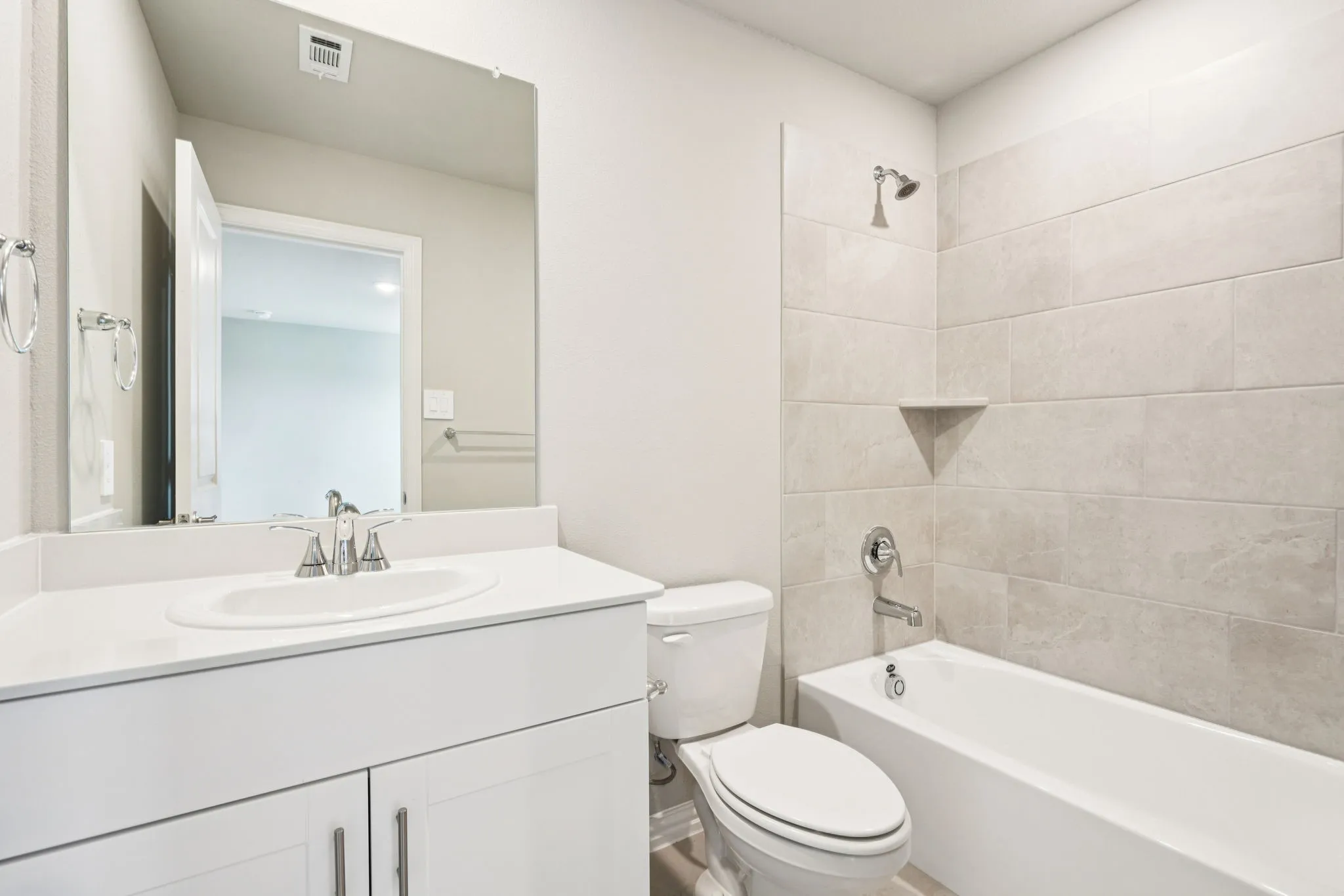 Photo is not of the actual home, but is an inspirational photo of builder’s model home and may depict options, furnishings, and/or decorator features that are not included.