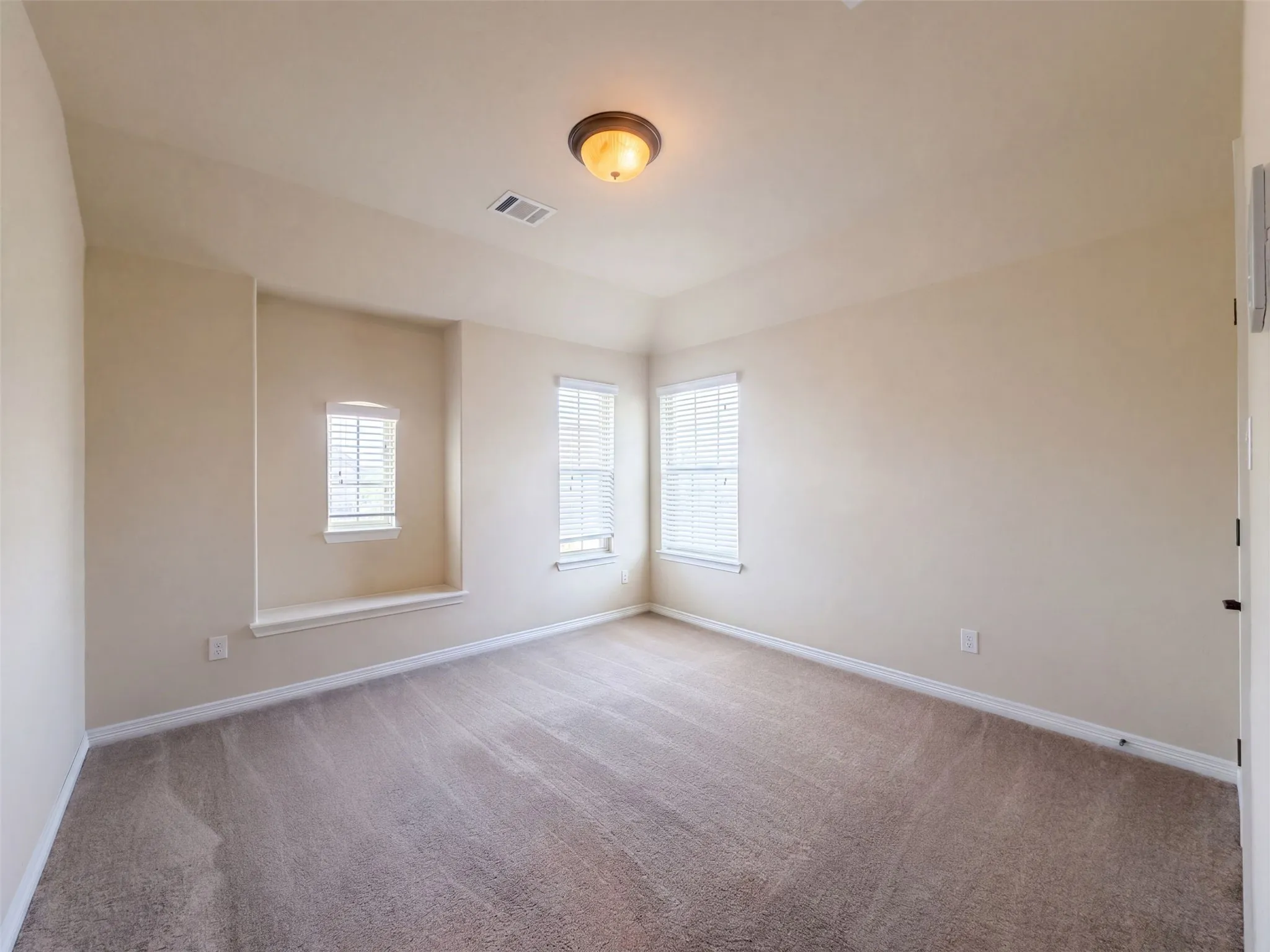 Single Family Residence For Sale in Denton County , 851 Yellowcress Drive, Prosper, Texas 75078, 4 Bedroom, 3 Bathroom, 2 Garage spaces, 2,966 Sqft, built in 2015, mls#21375526, Real Estate Agent in Prosper, Homes For Sale in Denton county, Homes For Sale in Prosper, Realtor in Prosper Texas, Real Estate Brokerage Independent Realty Texas, Luminita Cordes Realtor