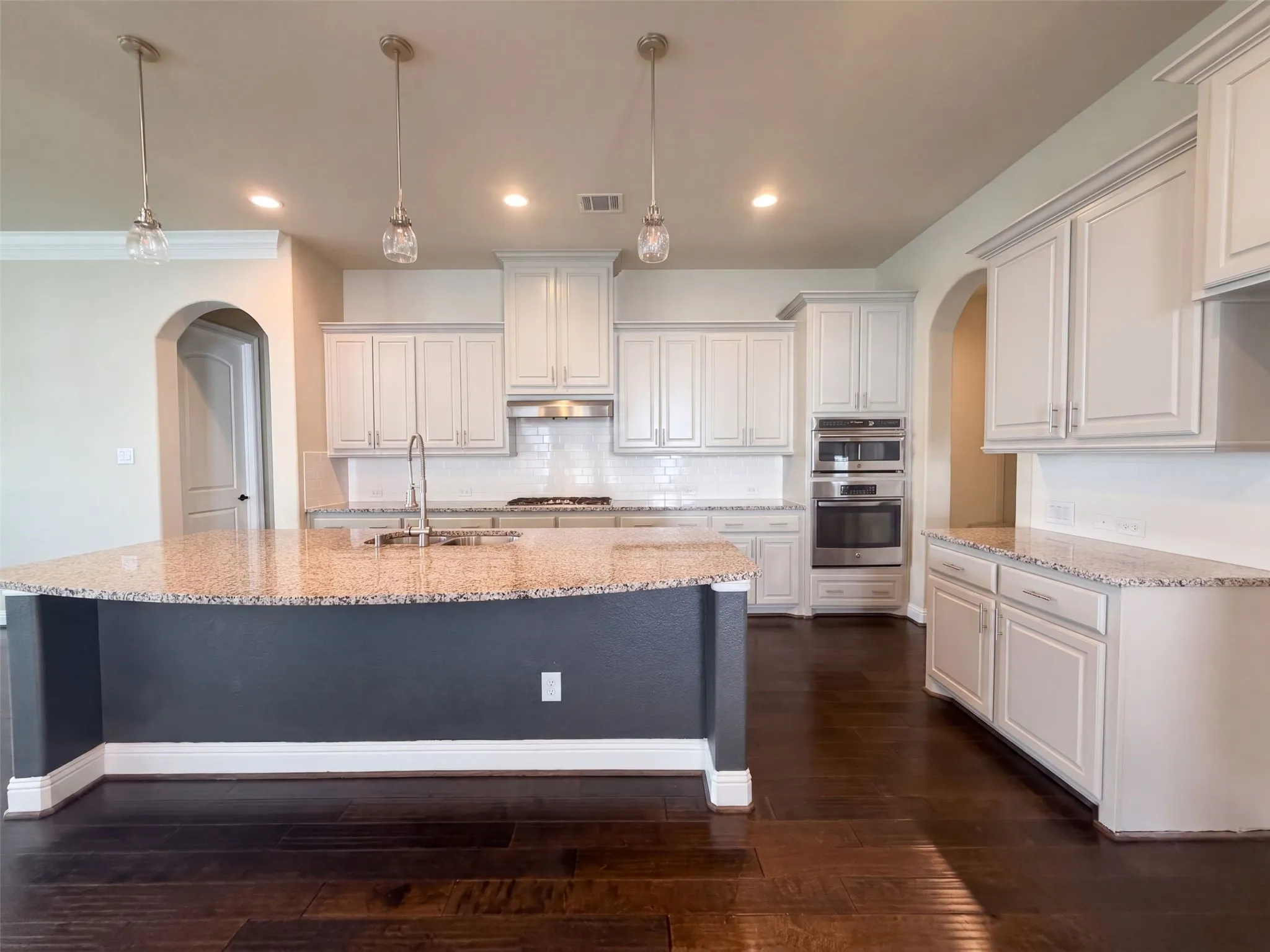 Single Family Residence For Sale in Denton County , 851 Yellowcress Drive, Prosper, Texas 75078, 4 Bedroom, 3 Bathroom, 2 Garage spaces, 2,966 Sqft, built in 2015, mls#21375526, Real Estate Agent in Prosper, Homes For Sale in Denton county, Homes For Sale in Prosper, Realtor in Prosper Texas, Real Estate Brokerage Independent Realty Texas, Luminita Cordes Realtor