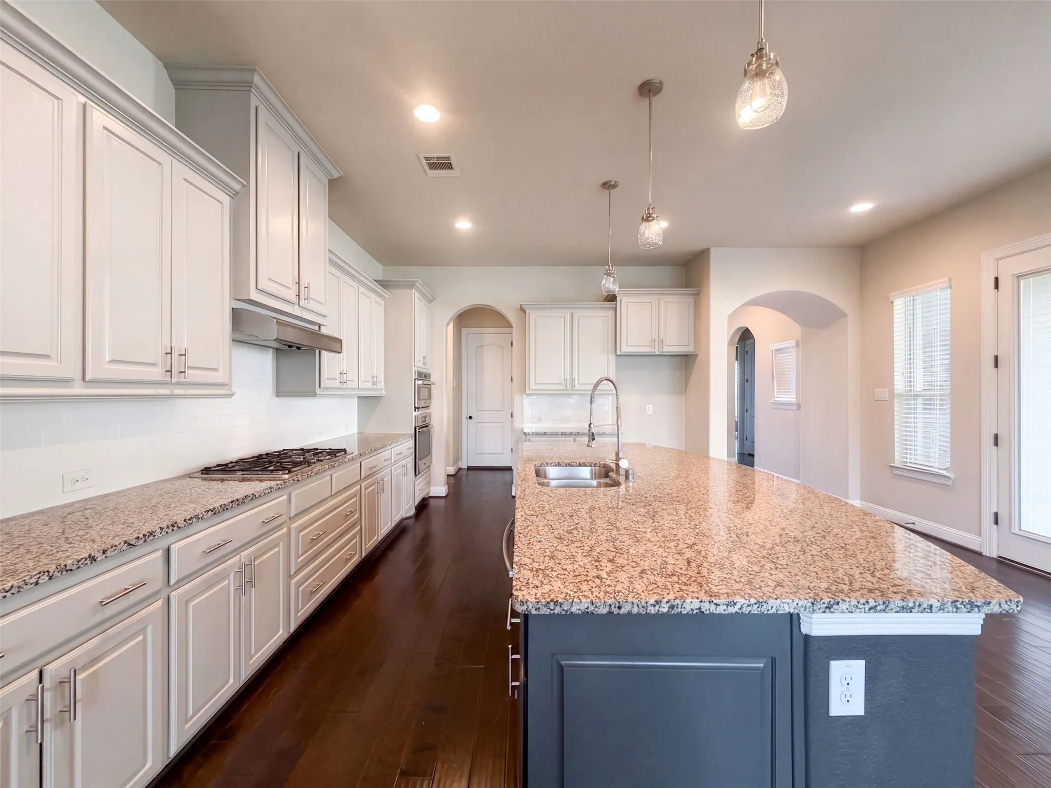 Single Family Residence For Sale in Denton County , 851 Yellowcress Drive, Prosper, Texas 75078, 4 Bedroom, 3 Bathroom, 2 Garage spaces, 2,966 Sqft, built in 2015, mls#21375526, Real Estate Agent in Prosper, Homes For Sale in Denton county, Homes For Sale in Prosper, Realtor in Prosper Texas, Real Estate Brokerage Independent Realty Texas, Luminita Cordes Realtor