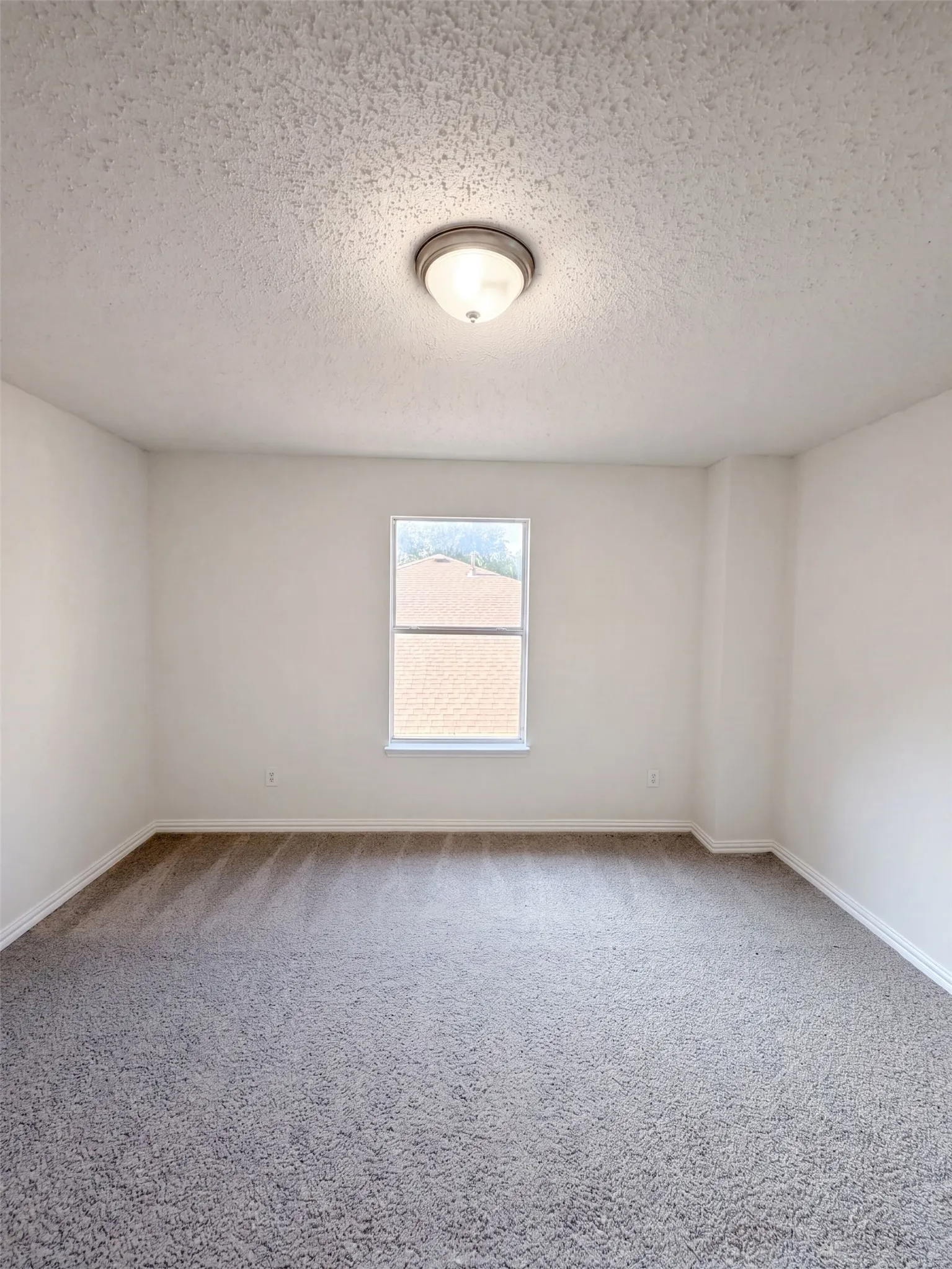 Single Family Residence For Sale in Denton County , 441 Longshore Drive, Little Elm, Texas 75068, 4 Bedroom, 3 Bathroom, 2 Garage spaces, 2,335 Sqft, built in 2003, mls#21374417, Real Estate Agent in Little Elm, Homes For Sale in Denton county, Homes For Sale in Little Elm, Realtor in Little Elm Texas, Real Estate Brokerage Independent Realty Texas, Luminita Cordes Realtor