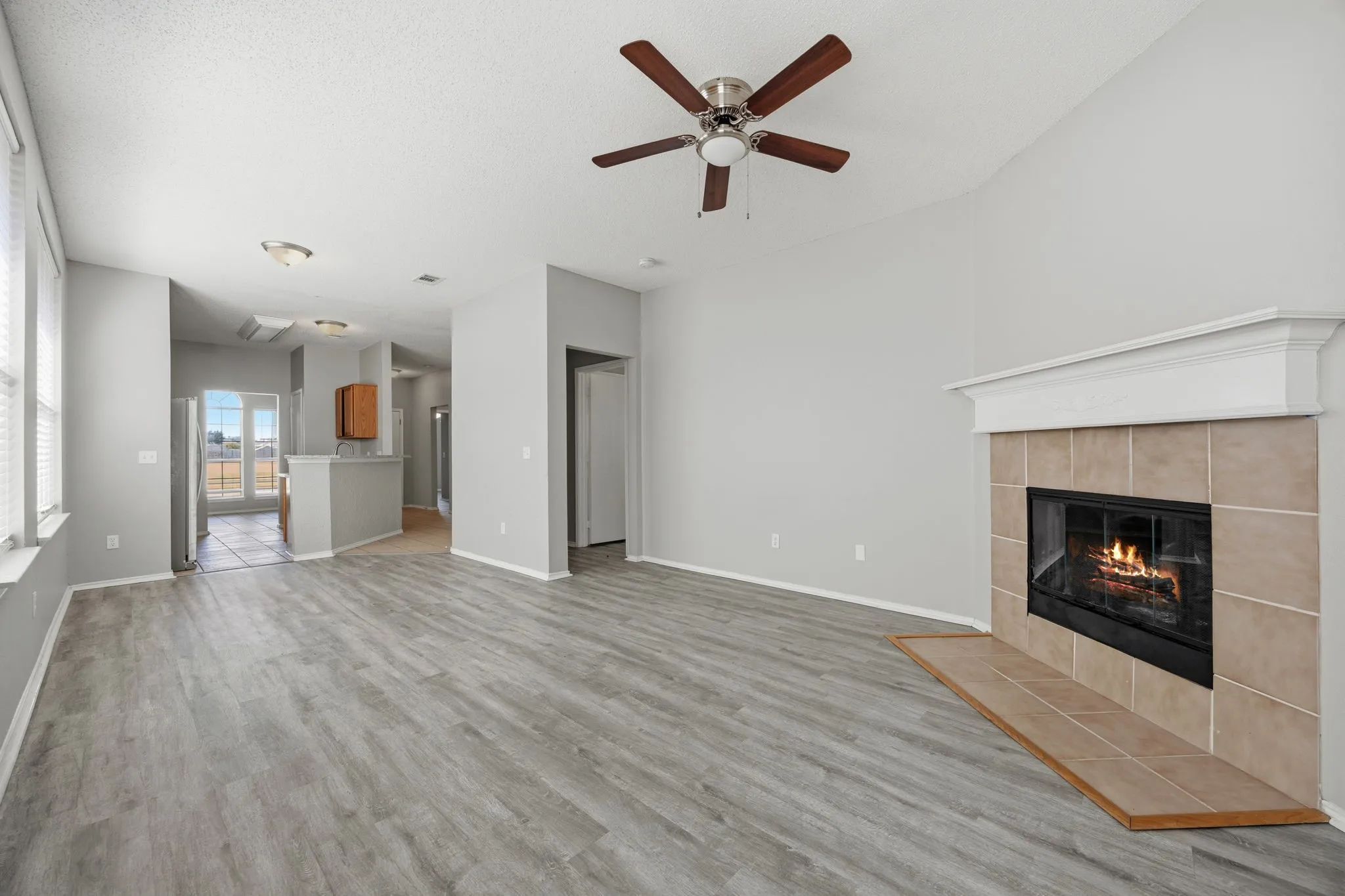 Single Family Residence For Sale in Collin County , 1409 E Brown Street, Wylie, Texas 75098, 3 Bedroom, 2 Bathroom, 2 Garage spaces, 1,389 Sqft, built in 1998, mls#21379779, Real Estate Agent in Wylie, Homes For Sale in Collin county, Homes For Sale in Wylie, Realtor in Wylie Texas, Real Estate Brokerage Independent Realty Texas, Luminita Cordes Realtor