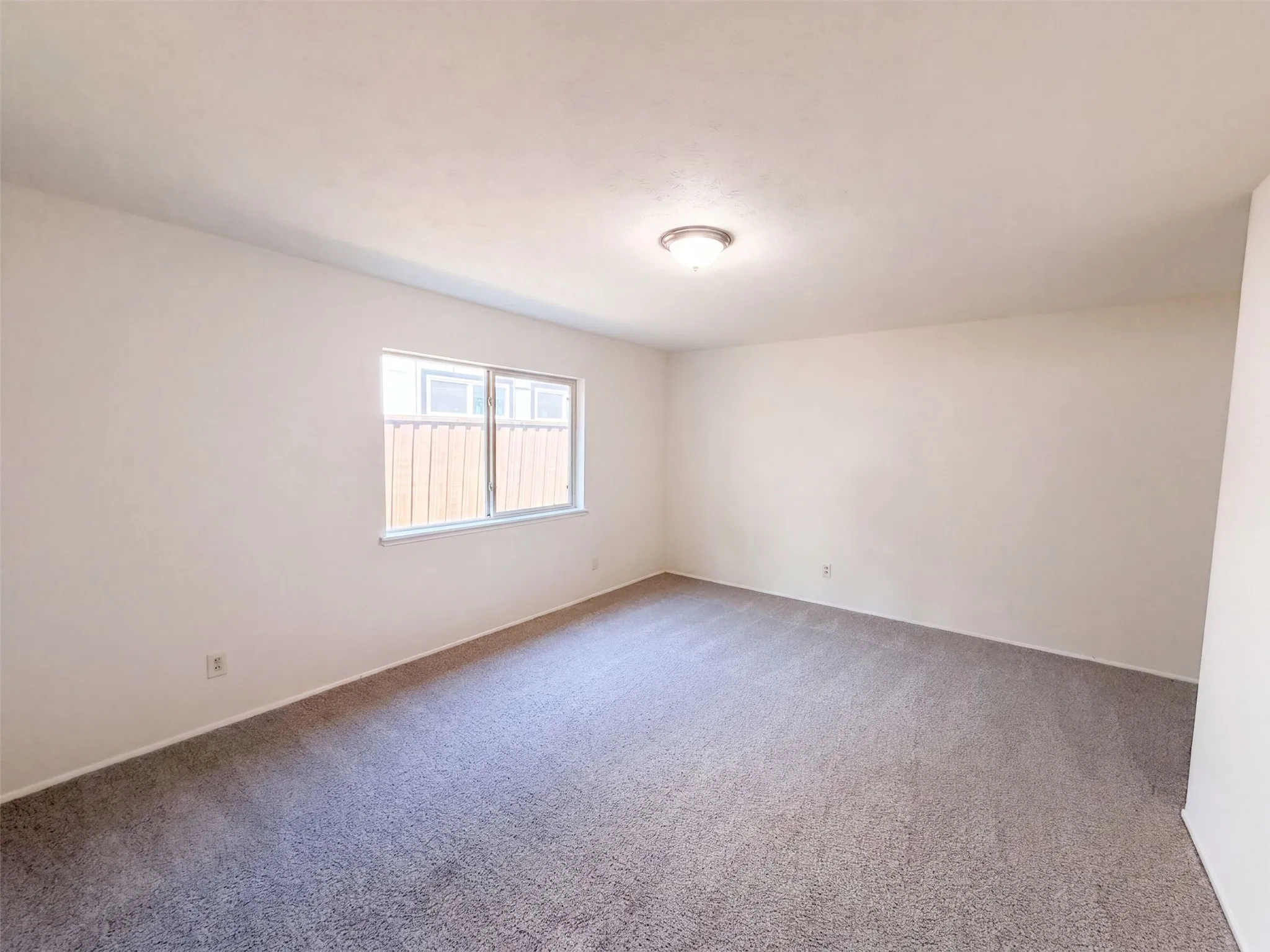 Single Family Residence For Sale in Dallas County , 2602 Emberwood Drive, Garland, Texas 75043, 3 Bedroom, 2 Bathroom, 2 Garage spaces, 1,934 Sqft, built in 1976, mls#21374334, Real Estate Agent in Garland, Homes For Sale in Dallas county, Homes For Sale in Garland, Realtor in Garland Texas, Real Estate Brokerage Independent Realty Texas, Luminita Cordes Realtor
