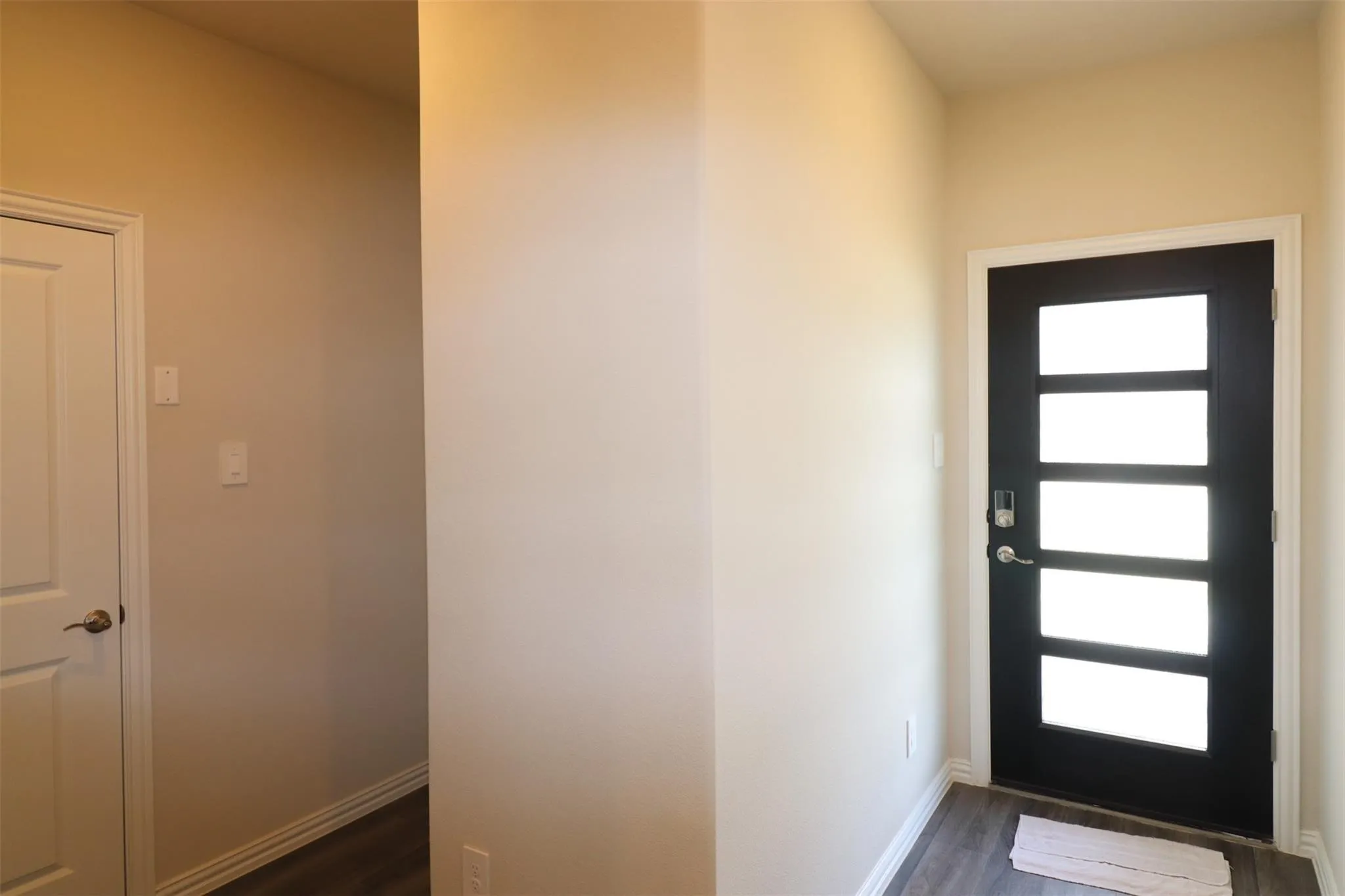 Single Family Residence For Rent in Collin County , 416 Honeyhill Drive, Princeton, Texas 75071, 3 Bedroom, 2 Bathroom, 2 Garage spaces, 1,552 Sqft, built in 2024, mls#21377369, Real Estate Agent in Princeton, Homes For Rent in Collin county, Homes For Rent in Princeton, Realtor in Princeton Texas, Real Estate Brokerage Independent Realty Texas, Luminita Cordes Realtor