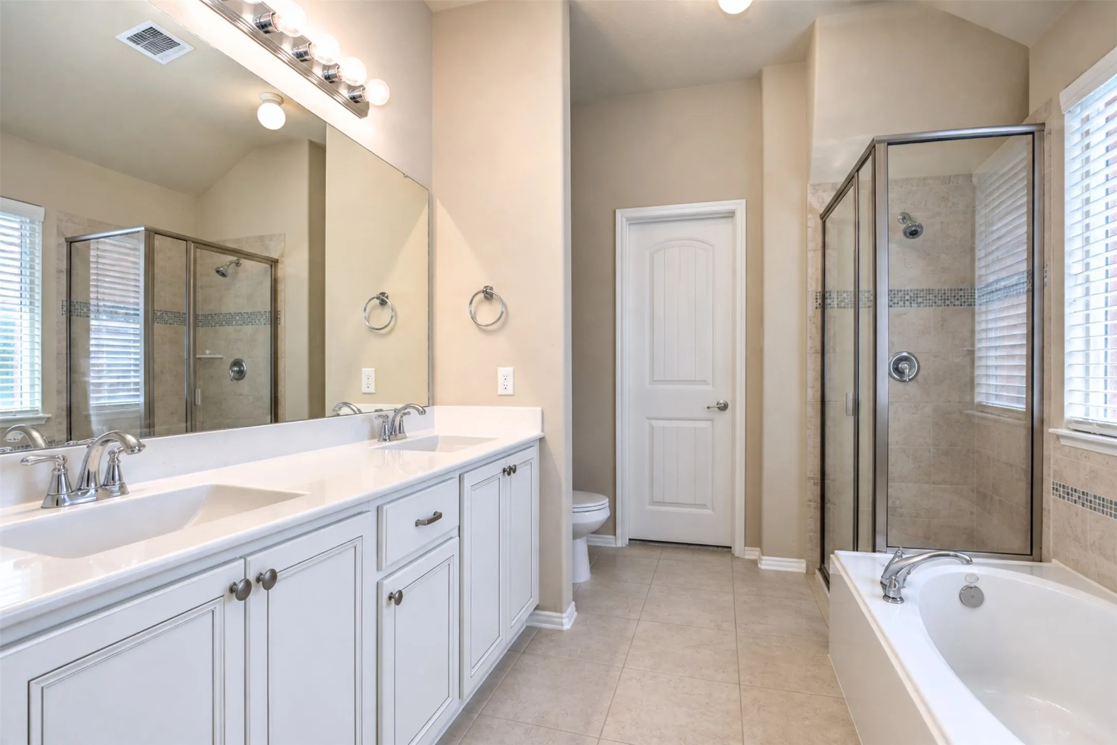 Single Family Residence For Rent in Collin County , 2805 Leslie Lane, Anna, Texas 75409, 3 Bedroom, 2 Bathroom, 2 Garage spaces, 1,672 Sqft, built in 2013, mls#21380733, Real Estate Agent in Anna, Homes For Rent in Collin county, Homes For Rent in Anna, Realtor in Anna Texas, Real Estate Brokerage Independent Realty Texas, Luminita Cordes Realtor