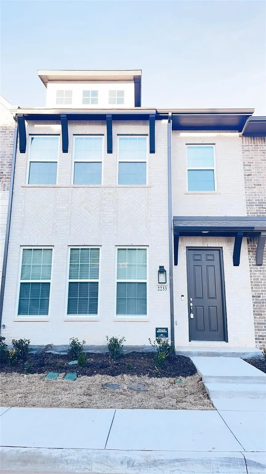 Townhouse For Rent in Collin County , 2233 Adena Springs Drive, Allen, Texas 75013, 3 Bedroom, 3 Bathroom, 2 Garage spaces, 1,672 Sqft, built in 2022, mls#21380737, Real Estate Agent in Allen, Homes For Rent in Collin county, Homes For Rent in Allen, Realtor in Allen Texas, Real Estate Brokerage Independent Realty Texas, Luminita Cordes Realtor