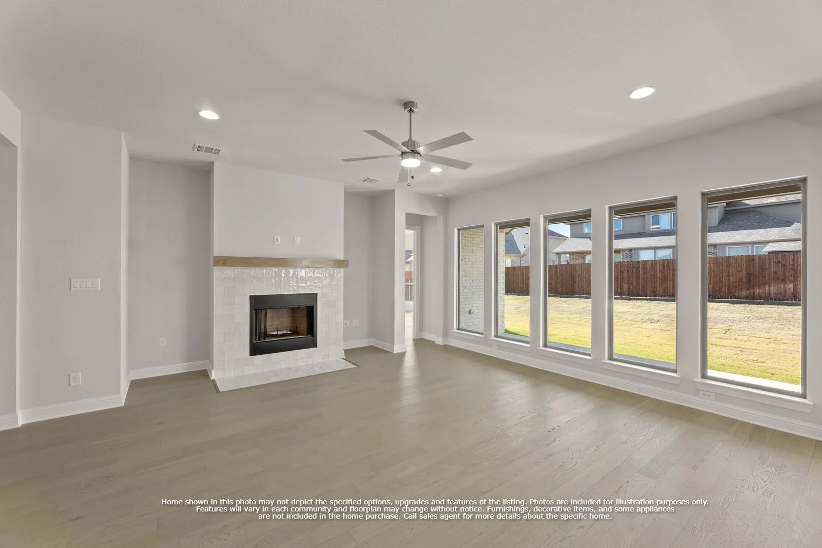 16_4617 Nomad-Living Room-2
