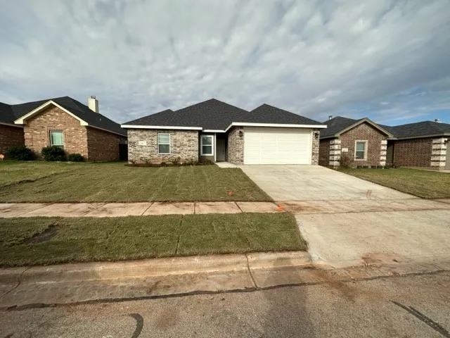 Single Family Residence For Rent in Taylor County , 7444 Salerno Court, Abilene, Texas 79606, 4 Bedroom, 2 Bathroom, 2 Garage spaces, 1,607 Sqft, built in 2022, mls#21380741, Real Estate Agent in Abilene, Homes For Rent in Taylor county, Homes For Rent in Abilene, Realtor in Abilene Texas, Real Estate Brokerage Independent Realty Texas, Luminita Cordes Realtor