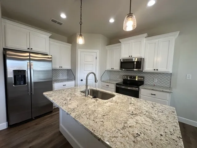 Single Family Residence For Rent in Taylor County , 7444 Salerno Court, Abilene, Texas 79606, 4 Bedroom, 2 Bathroom, 2 Garage spaces, 1,607 Sqft, built in 2022, mls#21380741, Real Estate Agent in Abilene, Homes For Rent in Taylor county, Homes For Rent in Abilene, Realtor in Abilene Texas, Real Estate Brokerage Independent Realty Texas, Luminita Cordes Realtor