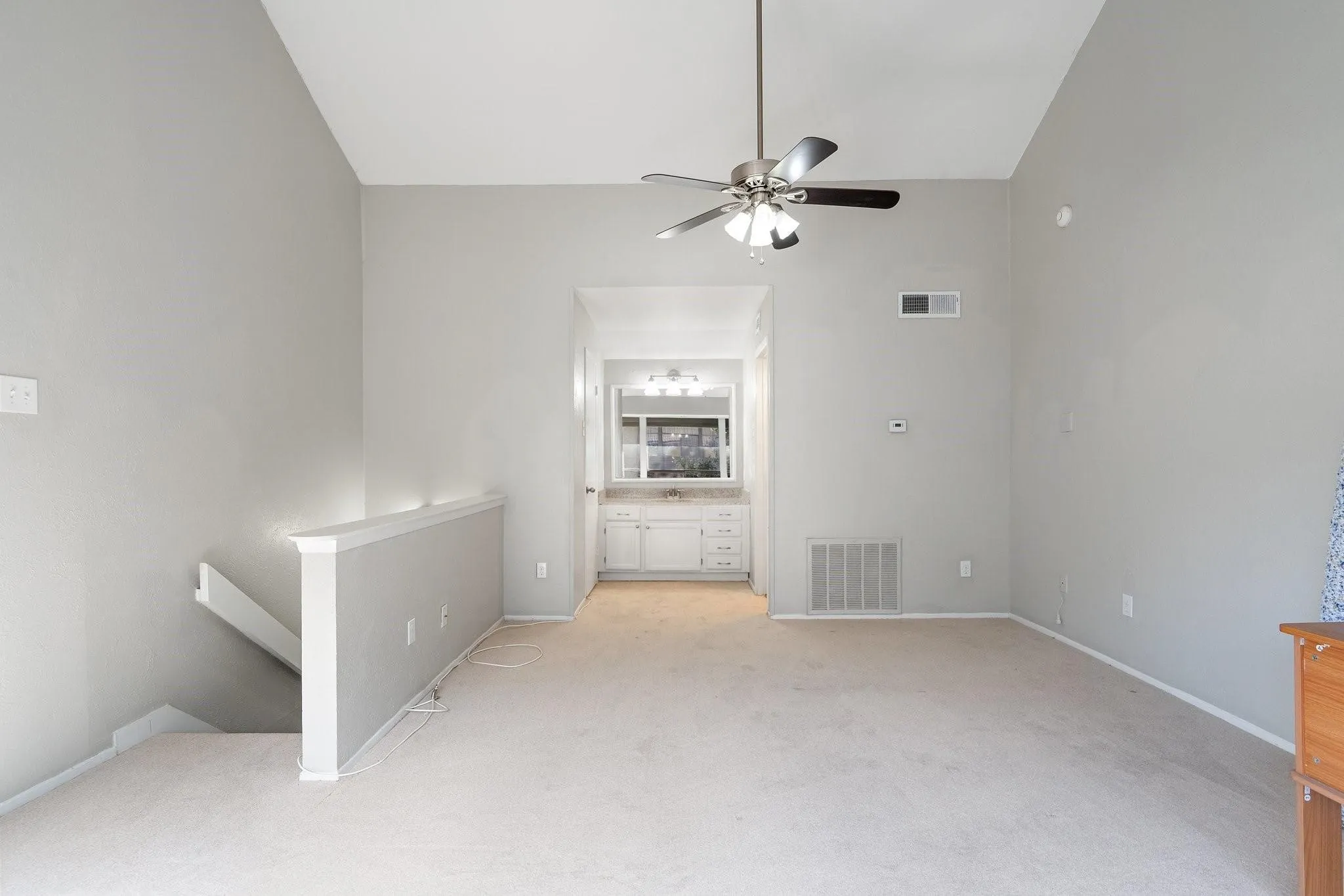 Condominium For Sale in Dallas County , 4533 N O Connor Road 2208, Irving, Texas 75062, 3 Bedroom, 3 Bathroom, Garage spaces, 1,438 Sqft, built in 1975, mls#21379029, Real Estate Agent in Irving, Homes For Sale in Dallas county, Homes For Sale in Irving, Realtor in Irving Texas, Real Estate Brokerage Independent Realty Texas, Luminita Cordes Realtor