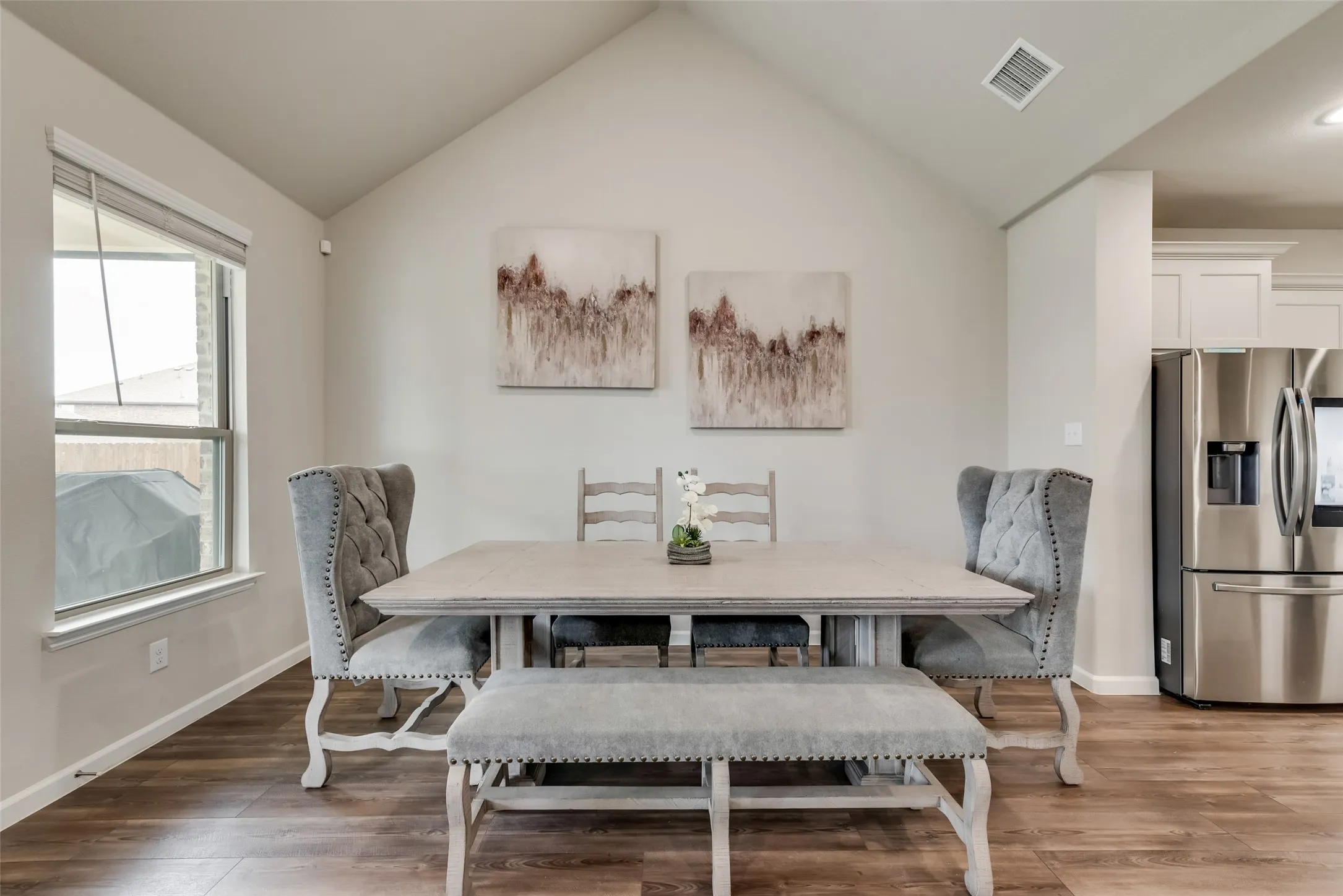 Single Family Residence For Rent in Kaufman County , 529 Ardsley Lane, Forney, Texas 75126, 5 Bedroom, 3 Bathroom, 2 Garage spaces, 2,678 Sqft, built in 2021, mls#21380748, Real Estate Agent in Forney, Homes For Rent in Kaufman county, Homes For Rent in Forney, Realtor in Forney Texas, Real Estate Brokerage Independent Realty Texas, Luminita Cordes Realtor