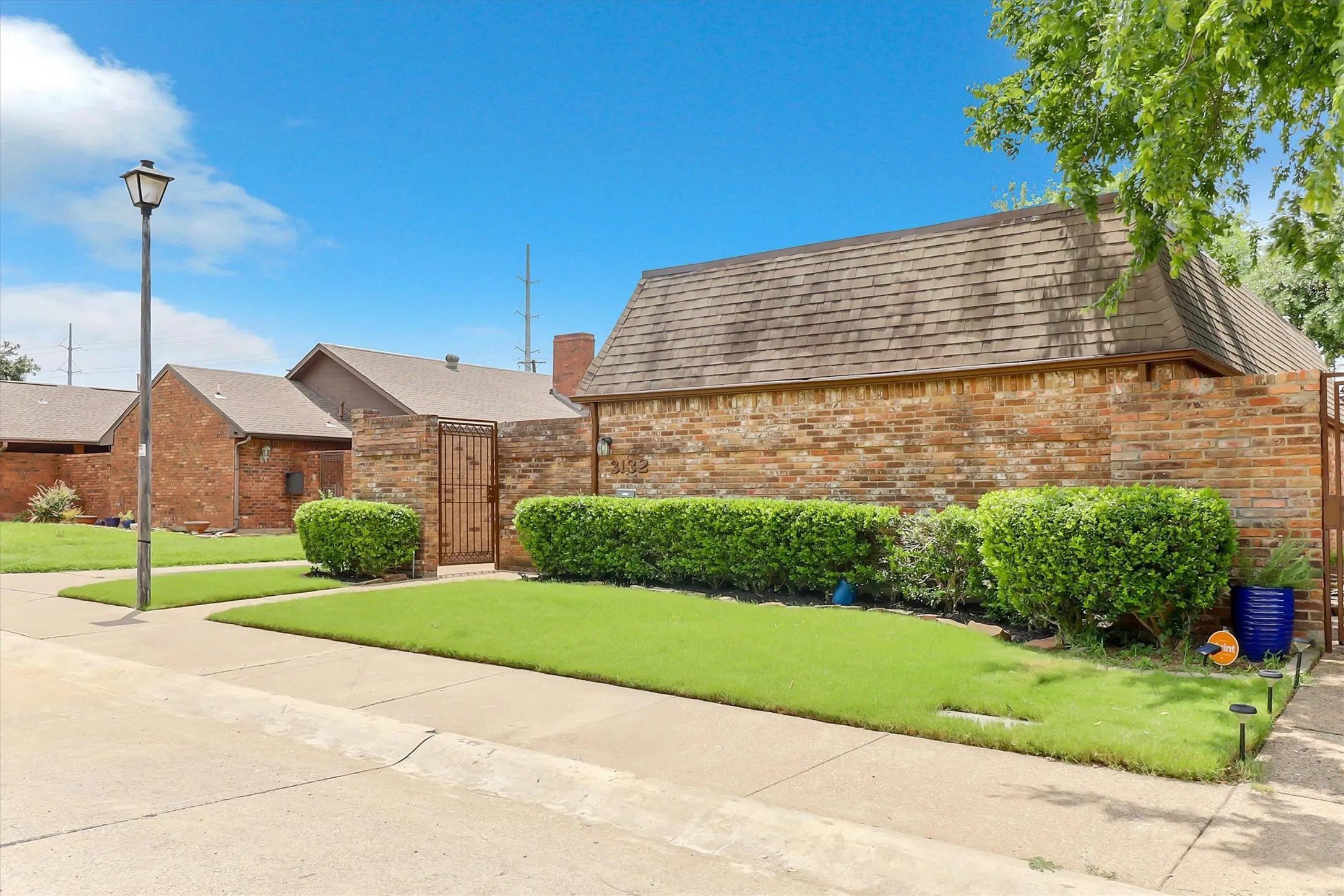 2 bedroom 2 baths