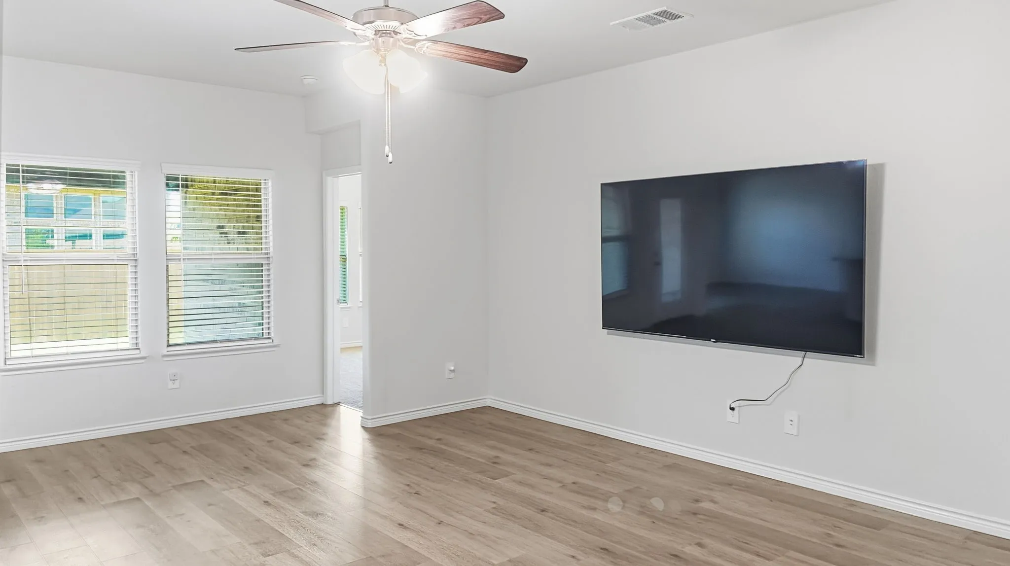 Single Family Residence For Rent in Rockwall County , 520 Winthrop Road, Fate, Texas 75189, 4 Bedroom, 2 Bathroom, 2 Garage spaces, 1,847 Sqft, built in 2024, mls#21380759, Real Estate Agent in Fate, Homes For Rent in Rockwall county, Homes For Rent in Fate, Realtor in Fate Texas, Real Estate Brokerage Independent Realty Texas, Luminita Cordes Realtor