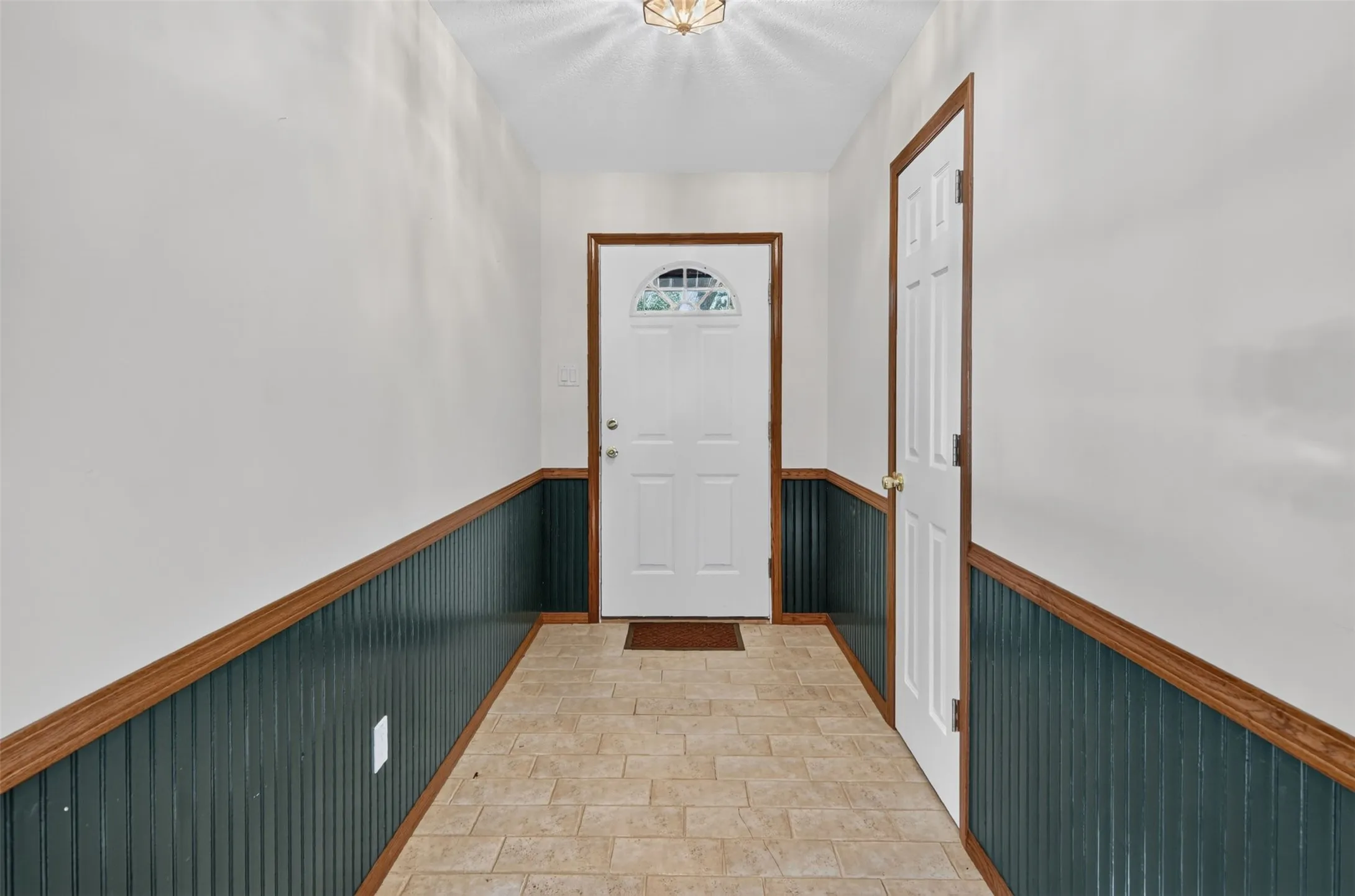 Single Family Residence For Sale in Rains County , 1189 RSCR 3325, Emory, Texas 75440, 3 Bedroom, 3 Bathroom, 2 Garage spaces, 1,532 Sqft, built in 1996, mls#21380763, Real Estate Agent in Emory, Homes For Sale in Rains county, Homes For Sale in Emory, Realtor in Emory Texas, Real Estate Brokerage Independent Realty Texas, Luminita Cordes Realtor