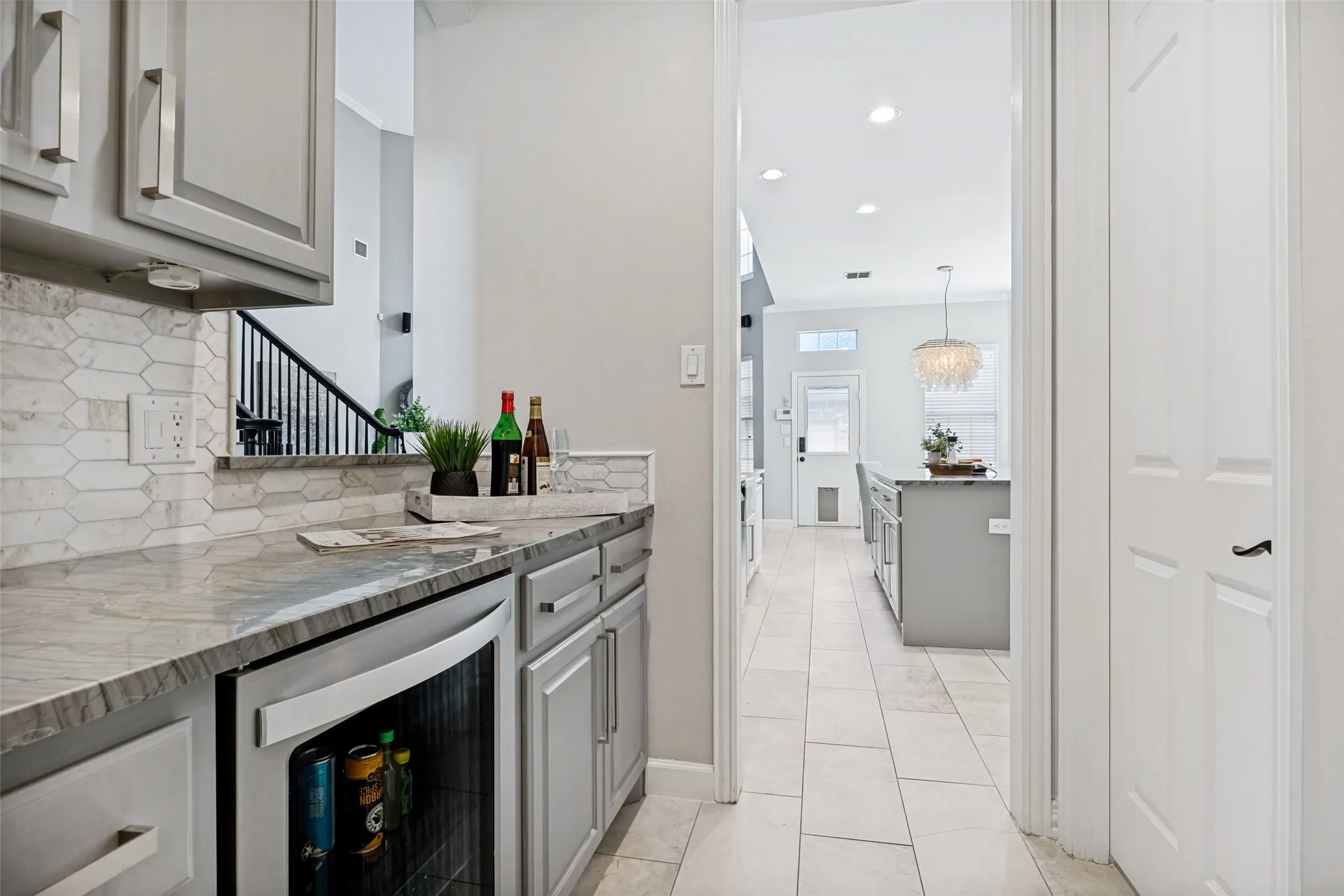 Single Family Residence For Sale in Denton County , 2521 Sir Tristram Lane, Lewisville, Texas 75056, 4 Bedroom, 5 Bathroom, 3 Garage spaces, 3,550 Sqft, built in 1998, mls#21380711, Real Estate Agent in Lewisville, Homes For Sale in Denton county, Homes For Sale in Lewisville, Realtor in Lewisville Texas, Real Estate Brokerage Independent Realty Texas, Luminita Cordes Realtor