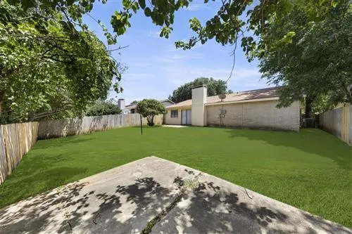 Single Family Residence For Rent in Tarrant County , 2205 Foxcroft Lane, Arlington, Texas 76014, 3 Bedroom, 2 Bathroom, 2 Garage spaces, 1,706 Sqft, built in 1980, mls#21380779, Real Estate Agent in Arlington, Homes For Rent in Tarrant county, Homes For Rent in Arlington, Realtor in Arlington Texas, Real Estate Brokerage Independent Realty Texas, Luminita Cordes Realtor