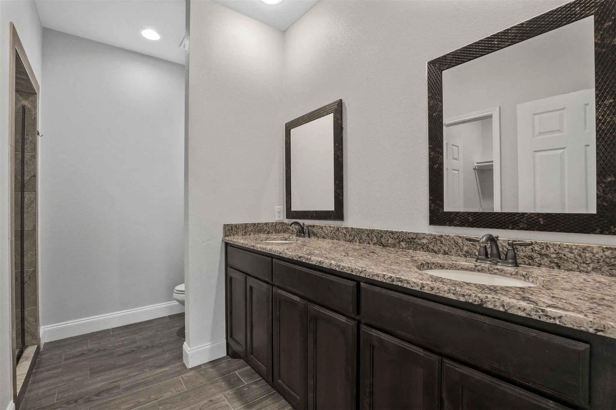 Single Family Residence For Rent in Hunt County , 4807 Henry Street, Greenville, Texas 75401, 3 Bedroom, 2 Bathroom, 2 Garage spaces, 1,559 Sqft, built in 2017, mls#21380780, Real Estate Agent in Greenville, Homes For Rent in Hunt county, Homes For Rent in Greenville, Realtor in Greenville Texas, Real Estate Brokerage Independent Realty Texas, Luminita Cordes Realtor