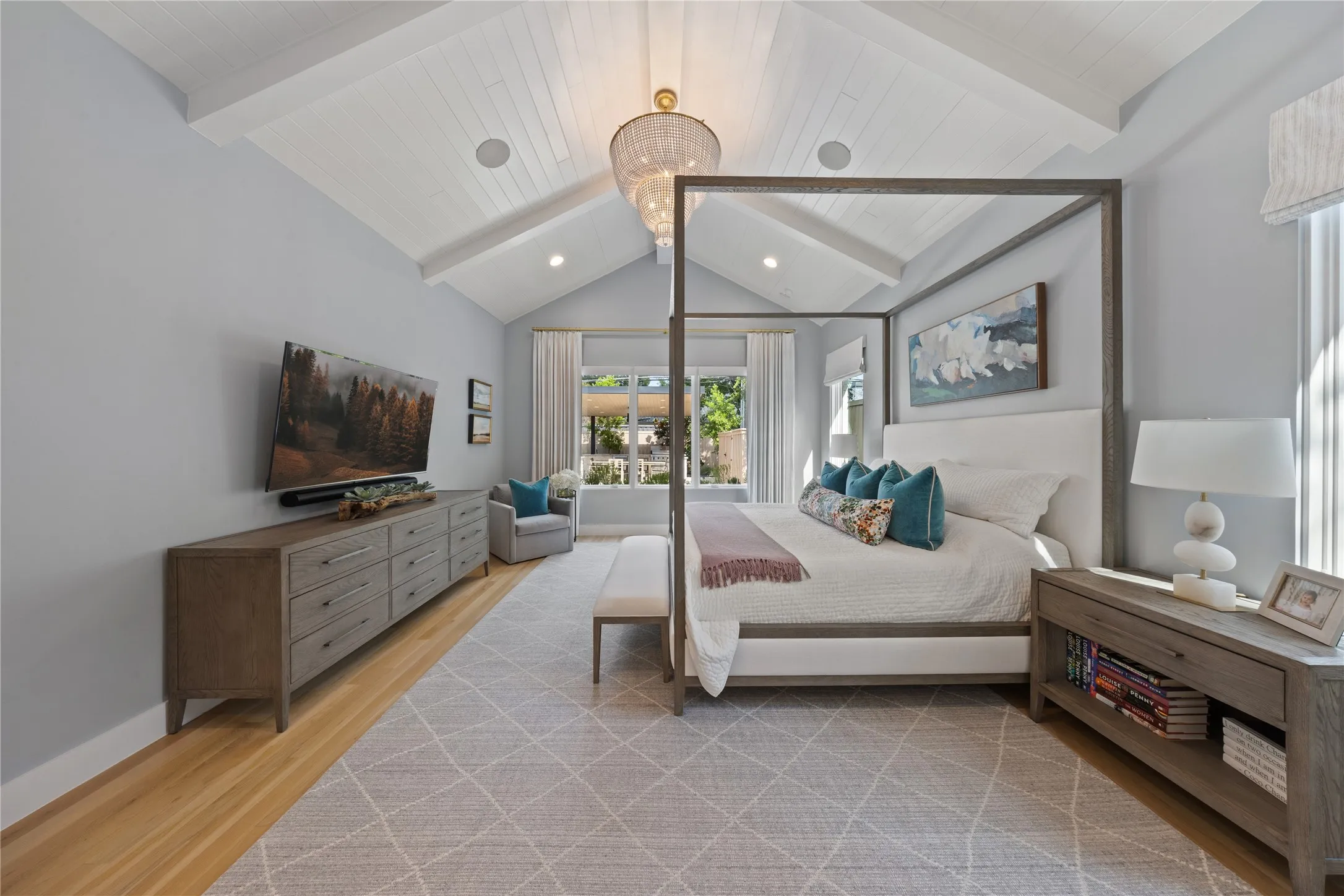 Single Family Residence For Sale in Dallas County , 6716 Oriole Drive, Dallas, Texas 75209, 4 Bedroom, 5 Bathroom, 2 Garage spaces, 4,718 Sqft, built in 2020, mls#21376641, Real Estate Agent in Dallas, Homes For Sale in Dallas county, Homes For Sale in Dallas, Realtor in Dallas Texas, Real Estate Brokerage Independent Realty Texas, Luminita Cordes Realtor