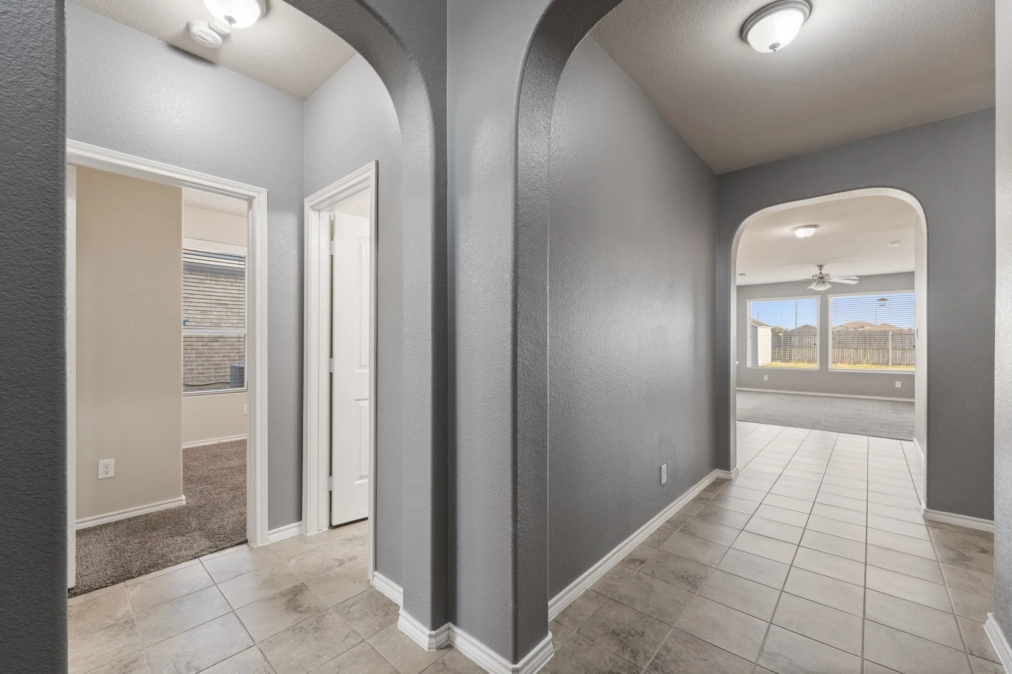 Single Family Residence For Sale in Tarrant County , 1105 Sierra Blanca Drive, Fort Worth, Texas 76028, 4 Bedroom, 2 Bathroom, 2 Garage spaces, 1,560 Sqft, built in 2015, mls#21374012, Real Estate Agent in Fort Worth, Homes For Sale in Tarrant county, Homes For Sale in Fort Worth, Realtor in Fort Worth Texas, Real Estate Brokerage Independent Realty Texas, Luminita Cordes Realtor