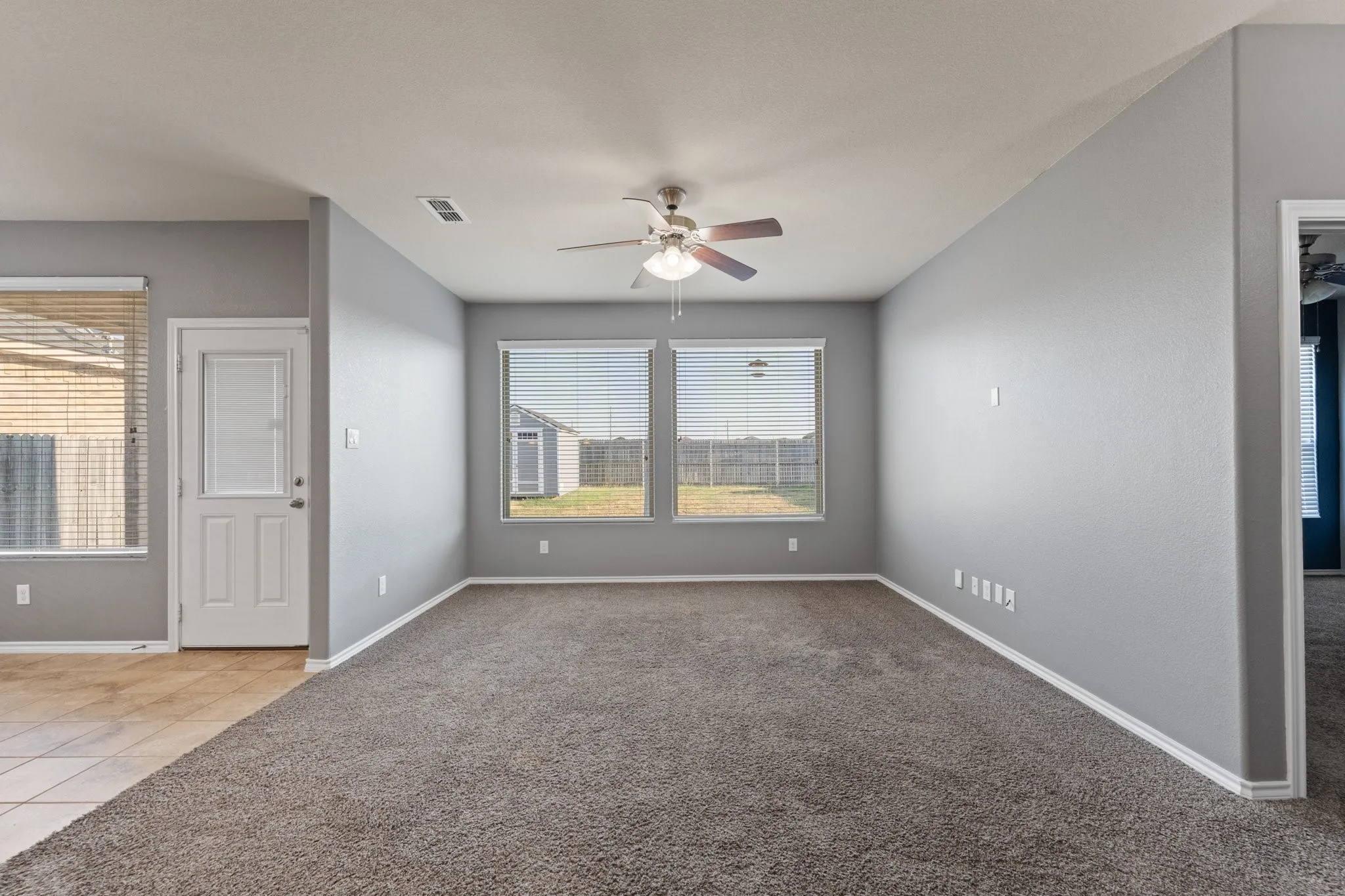 Single Family Residence For Sale in Tarrant County , 1105 Sierra Blanca Drive, Fort Worth, Texas 76028, 4 Bedroom, 2 Bathroom, 2 Garage spaces, 1,560 Sqft, built in 2015, mls#21374012, Real Estate Agent in Fort Worth, Homes For Sale in Tarrant county, Homes For Sale in Fort Worth, Realtor in Fort Worth Texas, Real Estate Brokerage Independent Realty Texas, Luminita Cordes Realtor