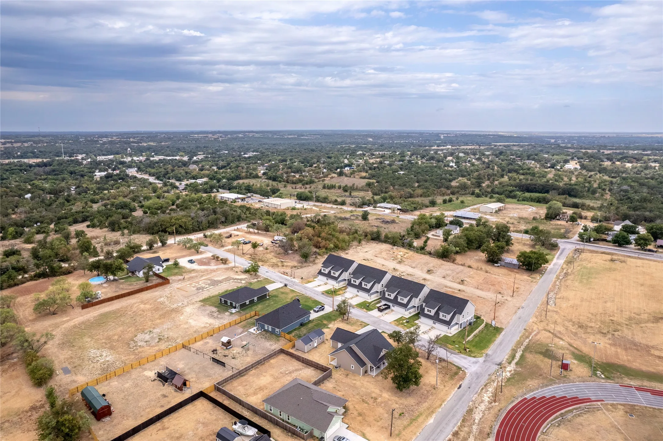 Single Family Residence For Sale in Hamilton County , 712 N Sycamore, Hico, Texas 76457, 3 Bedroom, 3 Bathroom, 2 Garage spaces, 1,608 Sqft, built in 2025, mls#21380791, Real Estate Agent in Hico, Homes For Sale in Hamilton county, Homes For Sale in Hico, Realtor in Hico Texas, Real Estate Brokerage Independent Realty Texas, Luminita Cordes Realtor