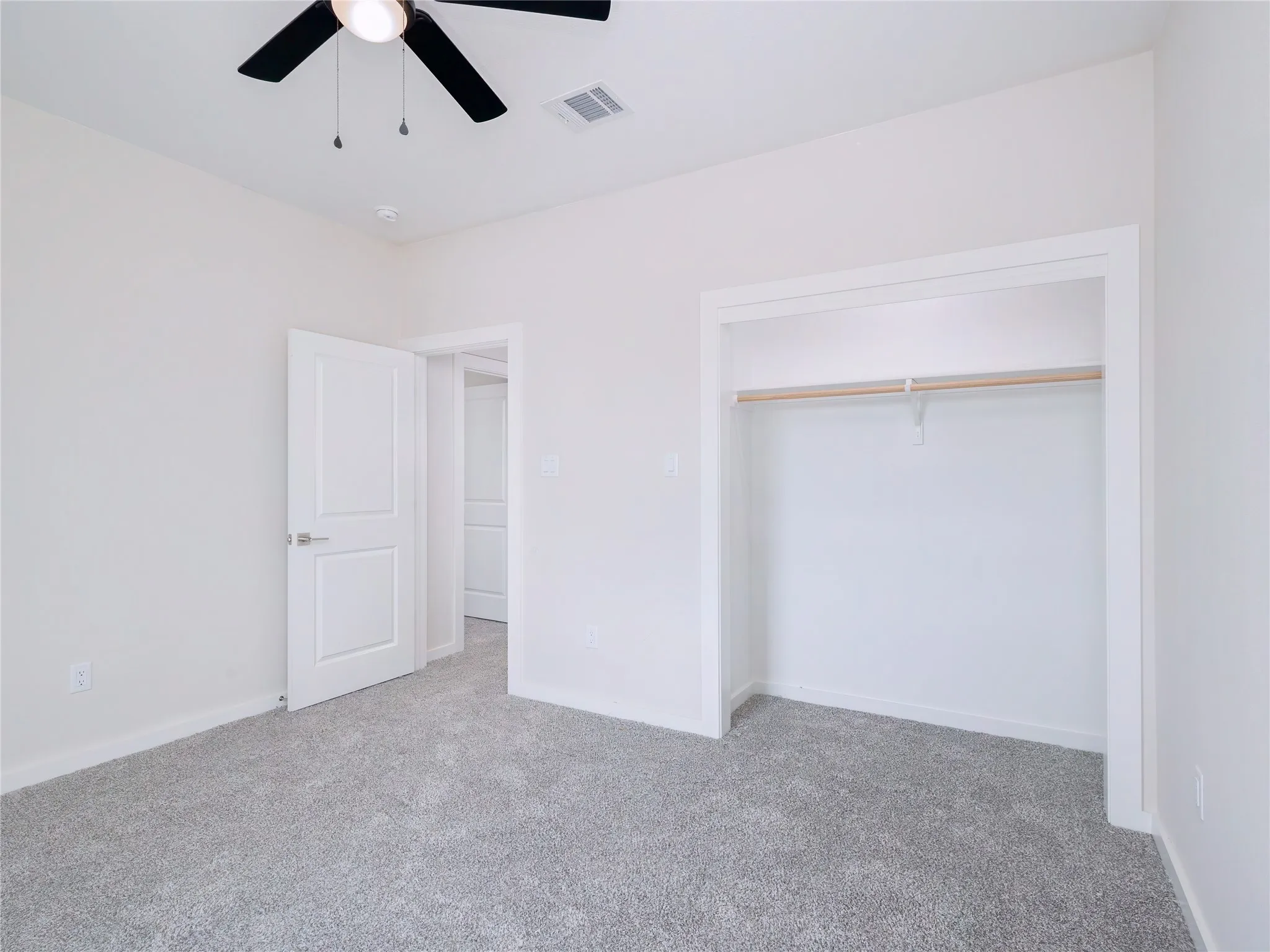 Single Family Residence For Sale in Hamilton County , 712 N Sycamore, Hico, Texas 76457, 3 Bedroom, 3 Bathroom, 2 Garage spaces, 1,608 Sqft, built in 2025, mls#21380791, Real Estate Agent in Hico, Homes For Sale in Hamilton county, Homes For Sale in Hico, Realtor in Hico Texas, Real Estate Brokerage Independent Realty Texas, Luminita Cordes Realtor