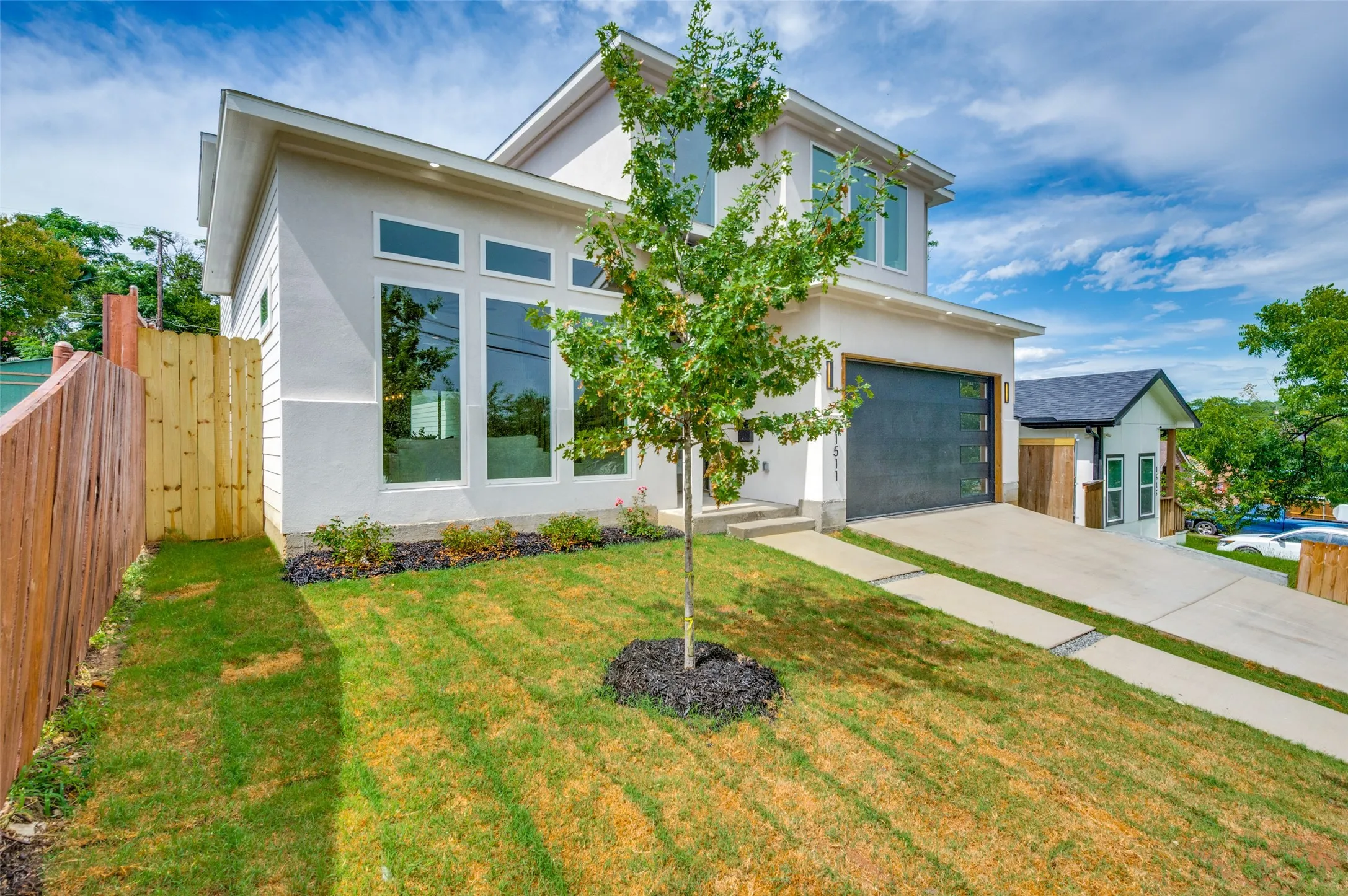 Single Family Residence For Rent in Dallas County , 1511 Morrell Avenue, Dallas, Texas 75203, 4 Bedroom, 4 Bathroom, 2 Garage spaces, 2,288 Sqft, built in 2026, mls#21380796, Real Estate Agent in Dallas, Homes For Rent in Dallas county, Homes For Rent in Dallas, Realtor in Dallas Texas, Real Estate Brokerage Independent Realty Texas, Luminita Cordes Realtor
