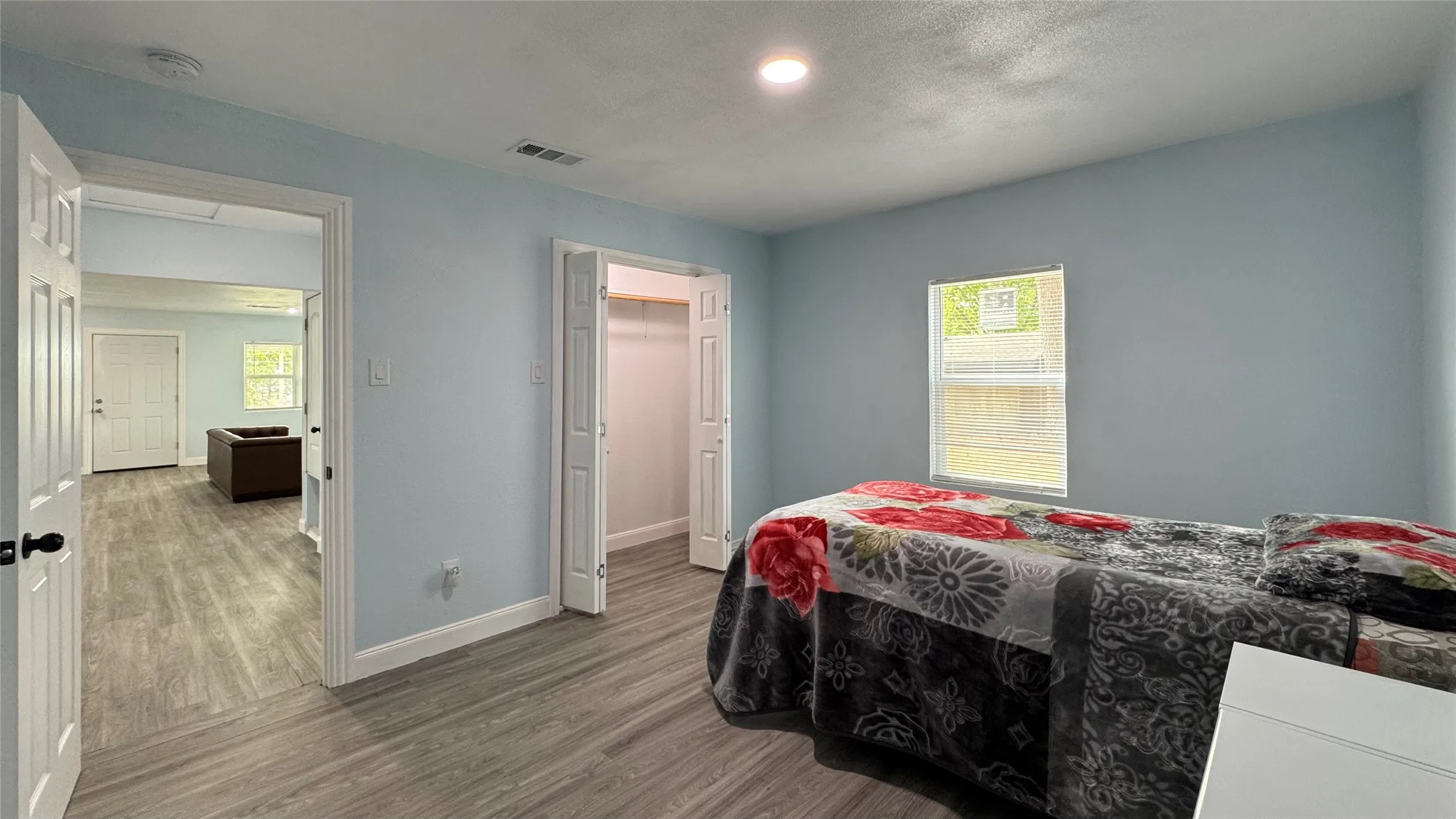 Single Family Residence For Sale in Henderson County , 191 Harmon Road, Gun Barrel City, Texas 75156, 2 Bedroom, 1 Bathroom, Garage spaces, 1,056 Sqft, built in 1967, mls#21380812, Real Estate Agent in Gun Barrel City, Homes For Sale in Henderson county, Homes For Sale in Gun Barrel City, Realtor in Gun Barrel City Texas, Real Estate Brokerage Independent Realty Texas, Luminita Cordes Realtor