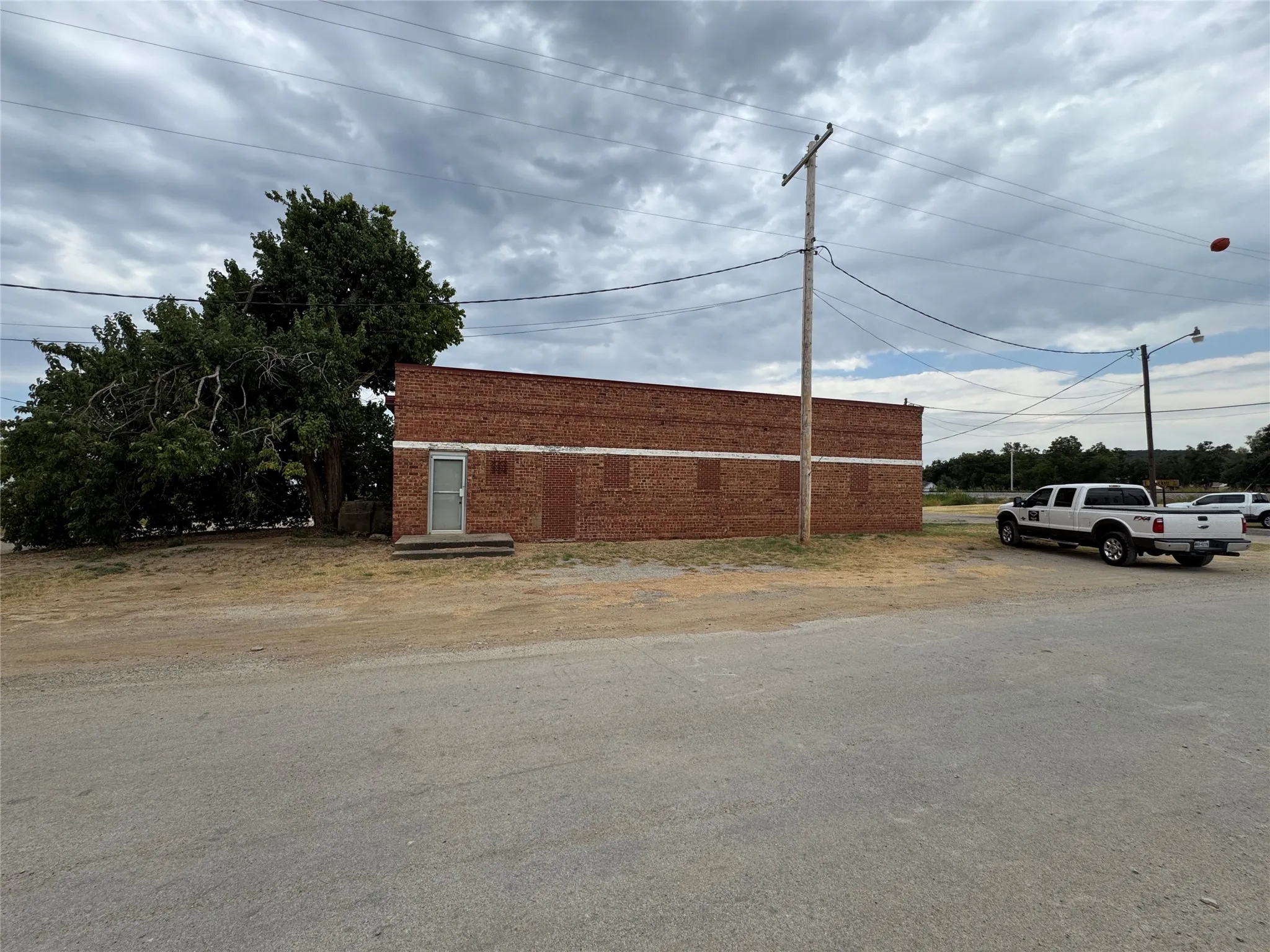 Business For Sale in Palo Pinto County , 201 E Crockett Street, Gordon, Texas 76066, 0, 0, Garage spaces, 0 Sqft, built in 1900, mls#21372748, Real Estate Agent in Gordon, Homes For Sale in Palo Pinto county, Homes For Sale in Gordon, Realtor in Gordon Texas, Real Estate Brokerage Independent Realty Texas, Luminita Cordes Realtor