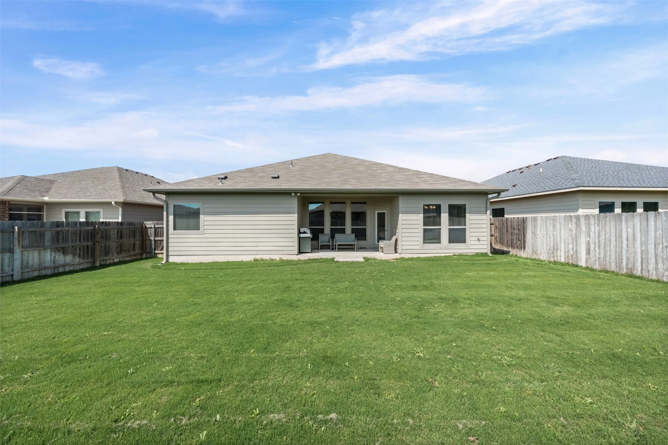 Single Family Residence For Sale in Bell County , 815 Cross Drive, Temple, Texas 76502, 4 Bedroom, 2 Bathroom, 2 Garage spaces, 1,866 Sqft, built in 2018, mls#21380706, Real Estate Agent in Temple, Homes For Sale in Bell county, Homes For Sale in Temple, Realtor in Temple Texas, Real Estate Brokerage Independent Realty Texas, Luminita Cordes Realtor