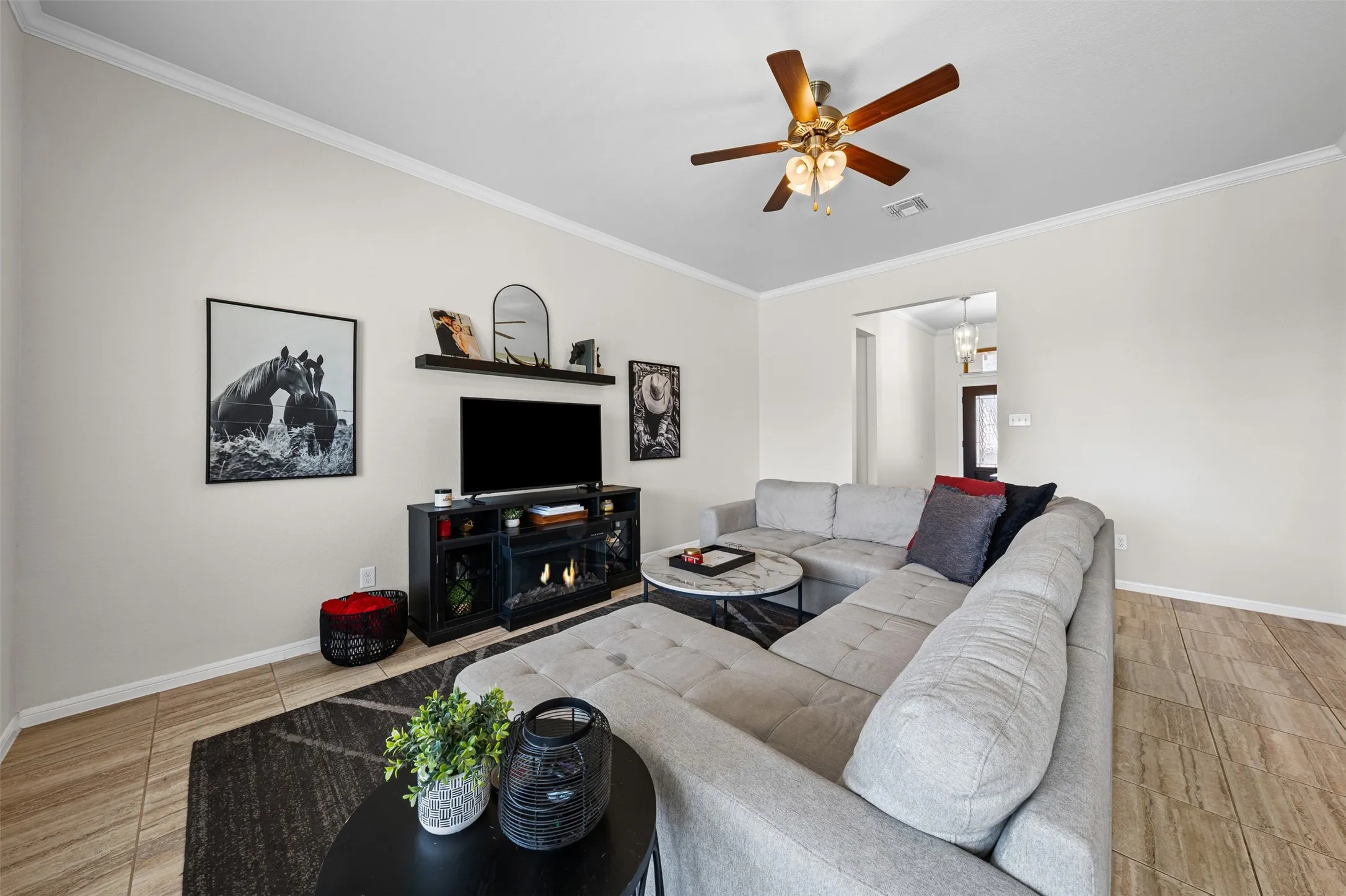 Single Family Residence For Sale in Bell County , 815 Cross Drive, Temple, Texas 76502, 4 Bedroom, 2 Bathroom, 2 Garage spaces, 1,866 Sqft, built in 2018, mls#21380706, Real Estate Agent in Temple, Homes For Sale in Bell county, Homes For Sale in Temple, Realtor in Temple Texas, Real Estate Brokerage Independent Realty Texas, Luminita Cordes Realtor