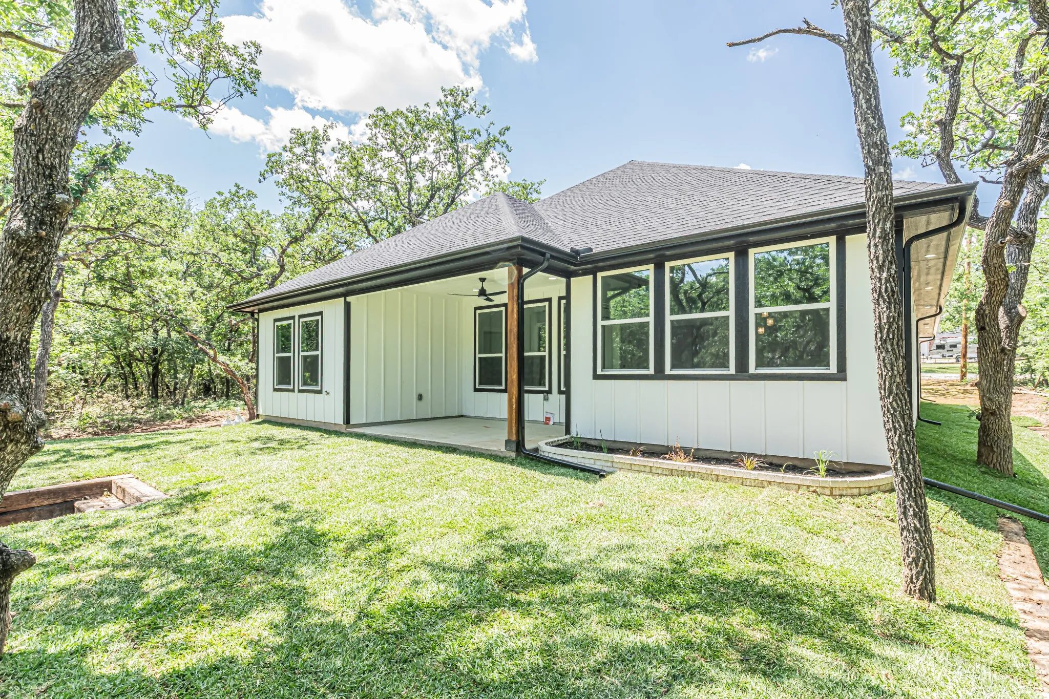 Single Family Residence For Sale in Wise County , 109 Gordons Circle, Runaway Bay, Texas 76426, 4 Bedroom, 3 Bathroom, 2 Garage spaces, 1,973 Sqft, built in 2026, mls#21380833, Real Estate Agent in Runaway Bay, Homes For Sale in Wise county, Homes For Sale in Runaway Bay, Realtor in Runaway Bay Texas, Real Estate Brokerage Independent Realty Texas, Luminita Cordes Realtor